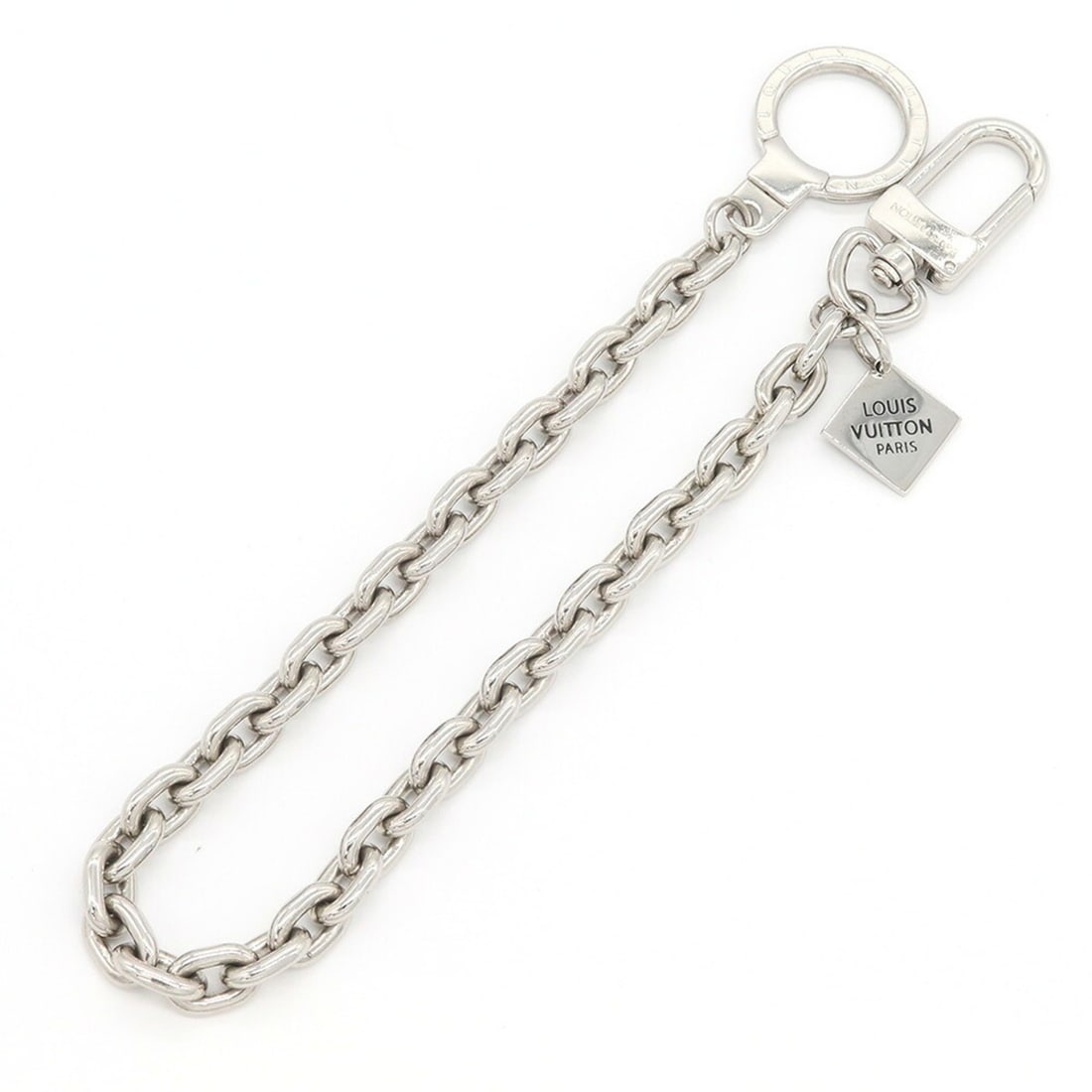 Louis Vuitton Accessory Bag Charm Chaine Ancre XL M65076 Silver Metal Chain Wallet LOUIS VUITTON: --- Catalog ---Category: SizeSize (HxWxD): 40cm x 9.00mm / 15.74'' x 0.35''Category: DesignType: Wallet chainColor: SilverGender: MenMaterial: MetalCategory: GeneralBrand: Louis VuittonCountry of