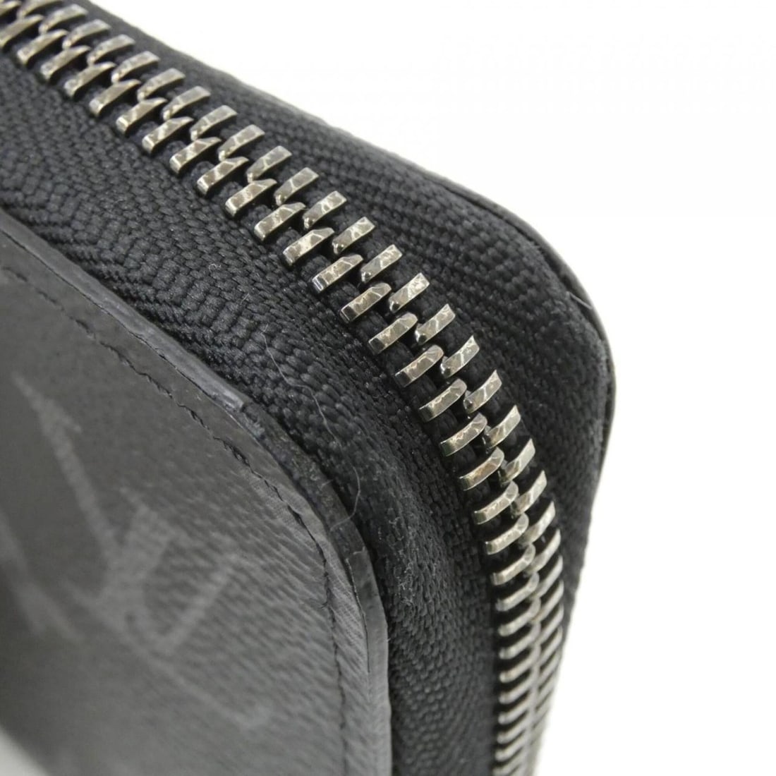 Louis Vuitton Monogram Eclipse Zippy Wallet Horizontal M11611 - 3