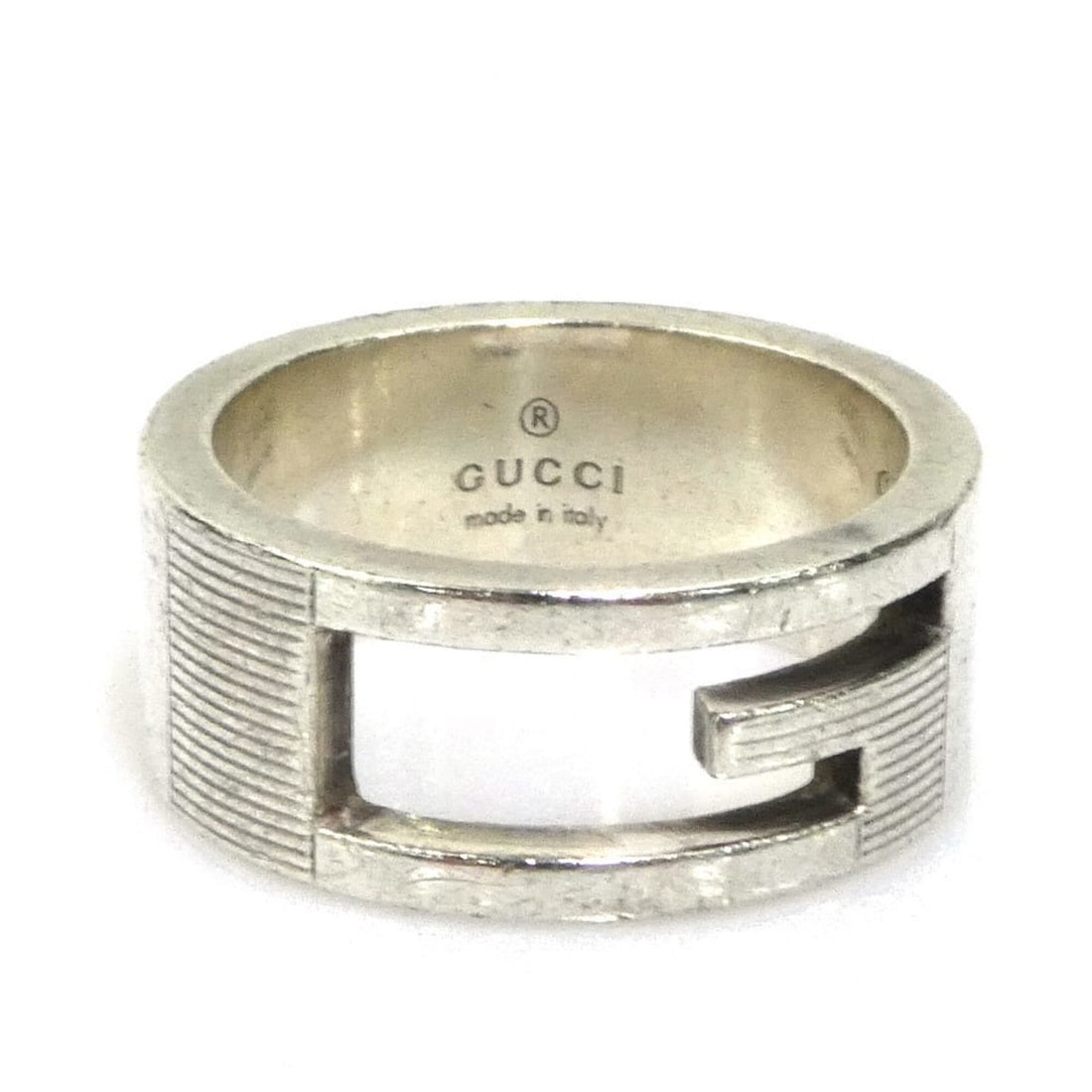 Gucci ring, sterling silver (925), women's, model number r11370a: --- Catalog ---Category: SizeJP Size: 10US Size: 5.5Category: DesignType: Band ringColor: SilverGender: WomenMaterial: Silver 925Category: GeneralBrand: GucciCountry of Origin: Italy--- Item List ---S