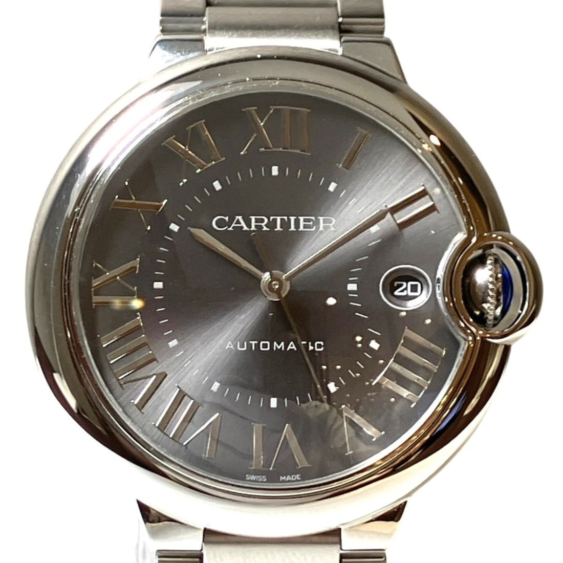 Cartier Ballon Bleu de automatic watch, 116.4g total weight, stainless steel case, gray dial, model: --- Catalog ---Category: SizeWrist Size: 16.5cm / 6.49''Case Diameter: 41.5mm / 1.63''Category: DesignType: WristwatchGender: MenColor (Dial): GrayMaterial (Band): Stainless steelMaterial (Case): Stai