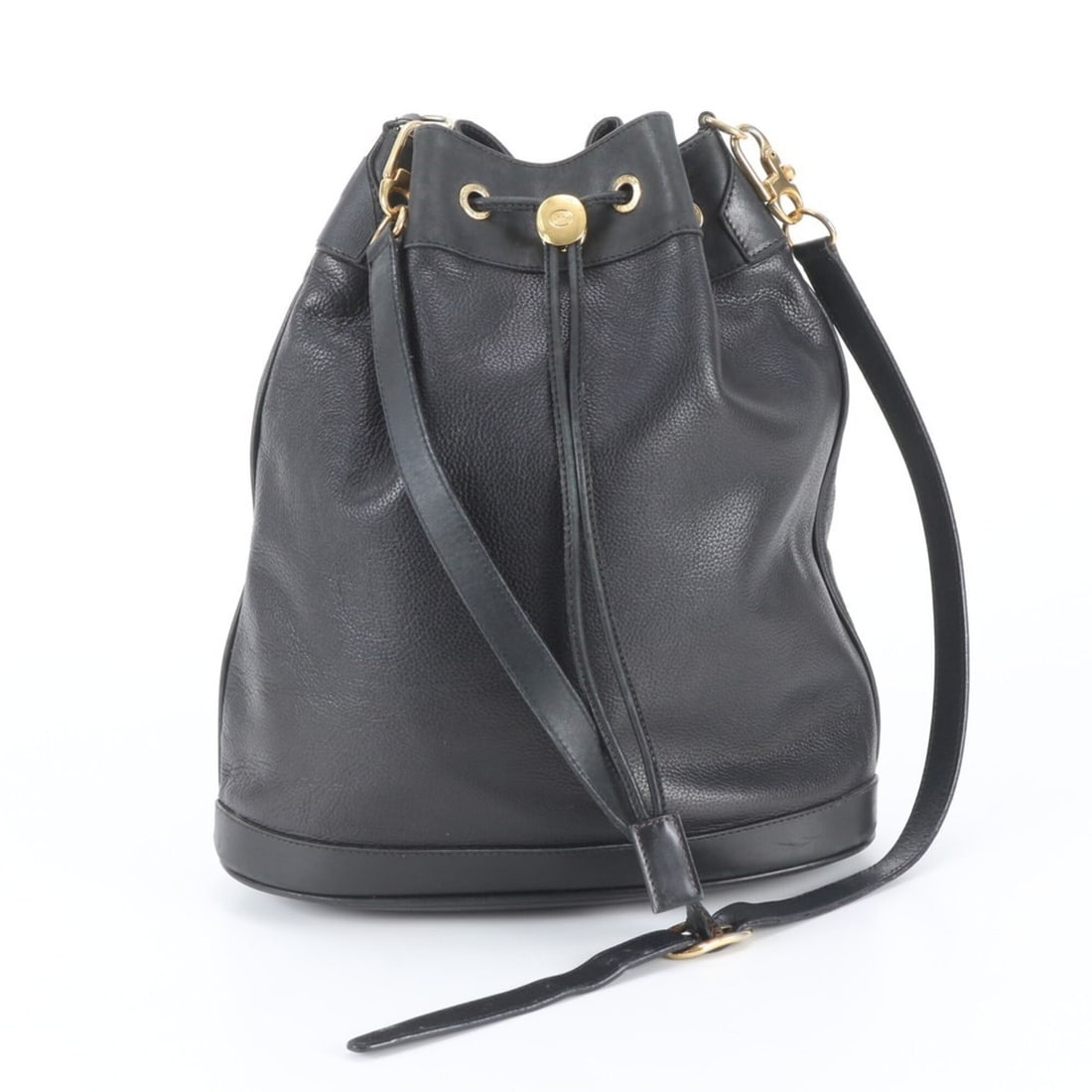 Gucci Old 001 090 4793 Leather Shoulder Bag Tote Handbag for Women: --- Catalog ---Category: SizeSize (HxWxD): 33cm x 27cm x 14cm / 12.99'' x 10.62'' x 5.51''Category: DesignType: Handbag, Shoulder bag, Tote bagColor: BlackGender: WomenMaterial: Leather Category: Gene