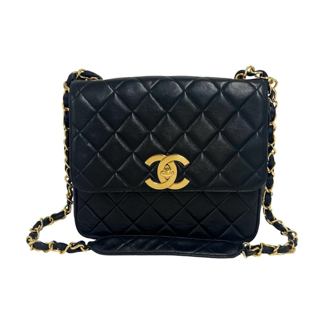 CHANEL Vintage Matelassé Coco Mark Lambskin Chain Shoulder Bag, Black 40724: --- Catalog ---Category: SizeSize (HxWxD): 22cm x 25cm x 9cm / 8.66'' x 9.84'' x 3.54''Category: DesignType: Shoulder bagColor: BlackGender: WomenMaterial: Leather Leather/Fur Type: LambskinCategory: 