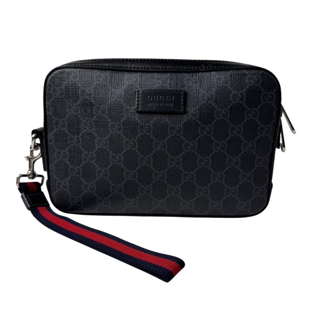 Gucci GG Supreme Pouch, Second Bag, Clutch Black, 495562, Men's: --- Catalog ---Category: SizeSize (HxWxD): 17cm x 22cm x 4cm / 6.69'' x 8.66'' x 1.57''Category: DesignType: Clutch bag, PouchColor: Black, Dark grayGender: MenMaterial: Canvas , Leather Category: Gen