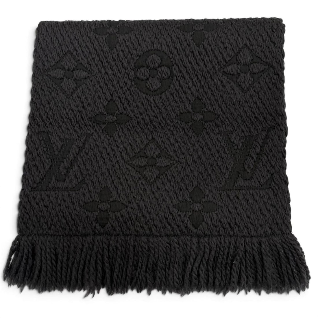 LOUIS VUITTON M72431 Echarpe Logomania Monogram Wool Silk Fringed Stole Scarf Dark Gray Made in: --- Catalog ---Category: SizeSize (LxW): 1.52m x 29cm / 59.84'' x 11.41''Category: DesignType: StoleColor: Dark grayGender: MenMaterial: Wool , Silk Category: GeneralMPN: M72431Brand: Louis VuittonCou