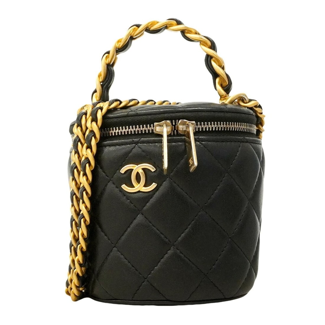 Chanel Matelassé Chain Shoulder Lambskin Handbag/Vanity Bag, Black, 2-Way Bag for Women: --- Catalog ---Category: SizeSize (HxWxD): 10cm x 9.5cm x 7.5cm / 3.93'' x 3.74'' x 2.95''Category: DesignType: Vanity bagColor: BlackGender: WomenMaterial: Leather Hardware Color: GoldLeather/Fur Typ