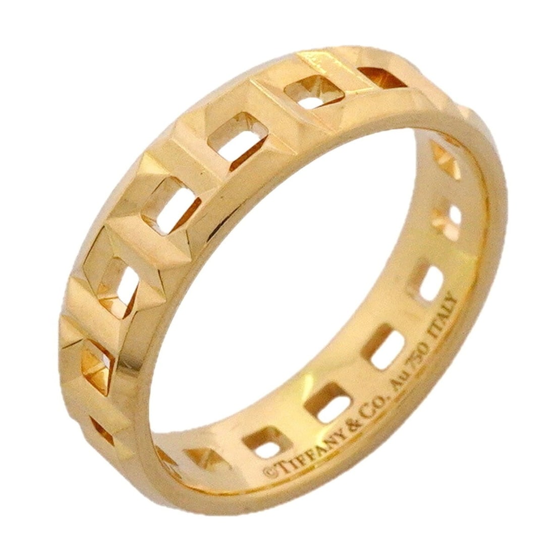 Tiffany & Co. T True Wide Ring, 18K Yellow Gold, Size 16.5 (Men's/Women's): --- Catalog ---Category: SizeJP Size: 16.5US Size: 8Category: DesignType: Band ringGender: Men,WomenMaterial: Yellow gold (18K)Category: GeneralBrand: Tiffany--- Item List ---Section: ConditionRanking