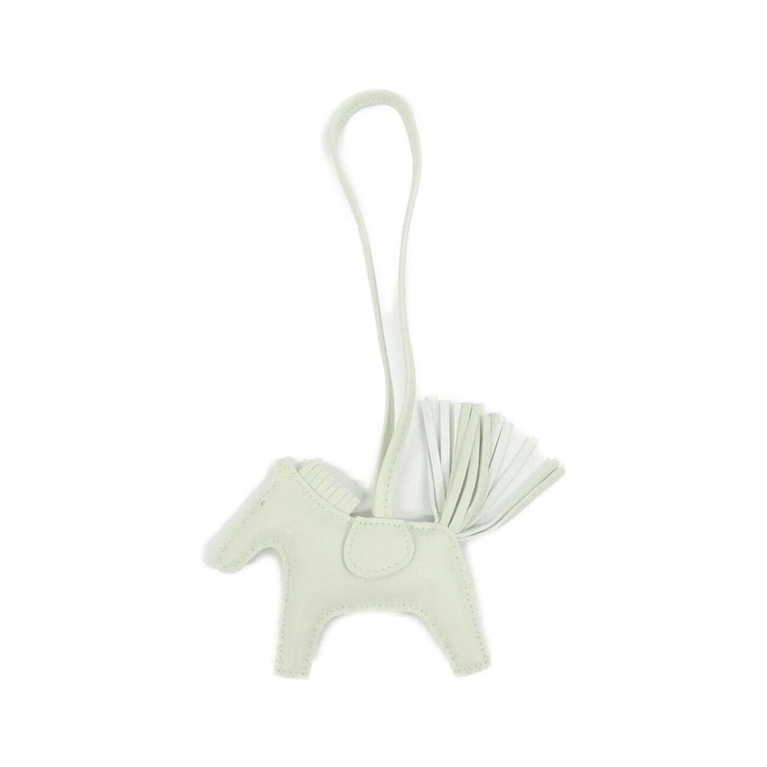 Hermes Rodeo Accessory Bag Charm PM 064929CA: --- Catalog ---Category: SizeSize (HxWxD): 75.00mm x 85.00mm / 2.95'' x 3.35''Category: DesignType: Handbag charmColor: GreenGender: Men,WomenMaterial: Agneau MiloCategory: GeneralMPN: 064929CABrand: 
