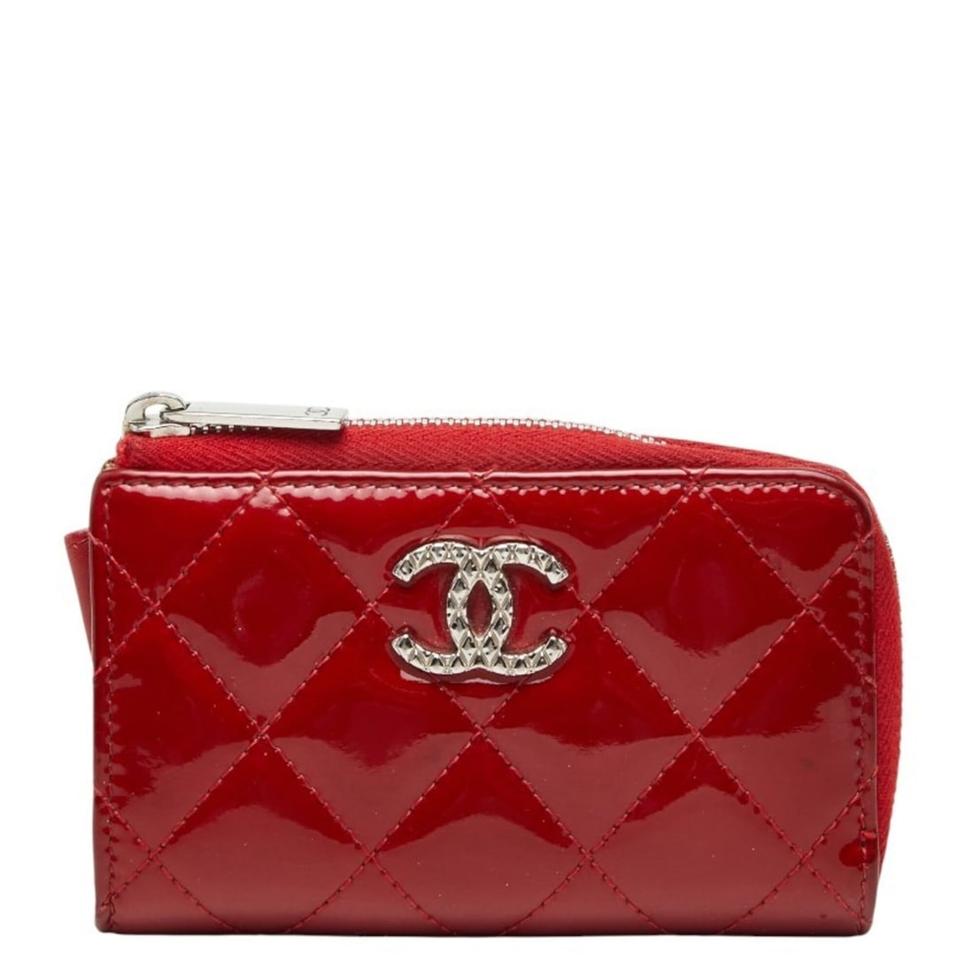 Chanel Matelassé Coco Mark Wallet/Coin Purse, Red Patent Leather, Women's CHANEL: --- Catalog ---Category: SizeSize (HxWxD): 7cm x 11.5cm x 1.5cm / 2.75'' x 4.52'' x 0.59''Category: DesignType: Coin purse/coin caseColor: Red colorGender: WomenMaterial: Patent leather Category: Gene