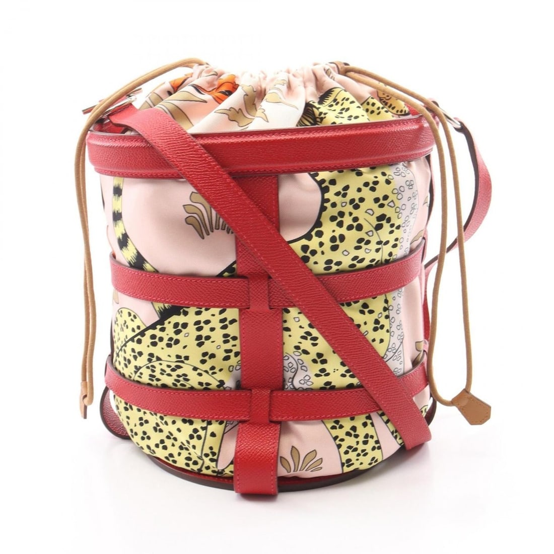 Hermes Musardine Shoulder Bag/Handbag, Silk, Veau Epsom Leather, Women's, Red, 070539CK 070544CK: --- Catalog ---Category: SizeSize (HxWxD): 23cm x 16cm x 16cm / 9.05'' x 6.29'' x 6.29''Category: DesignType: Handbag, Shoulder bagColor: Red color, Rouge casaqueGender: WomenMaterial: Epsom leather C