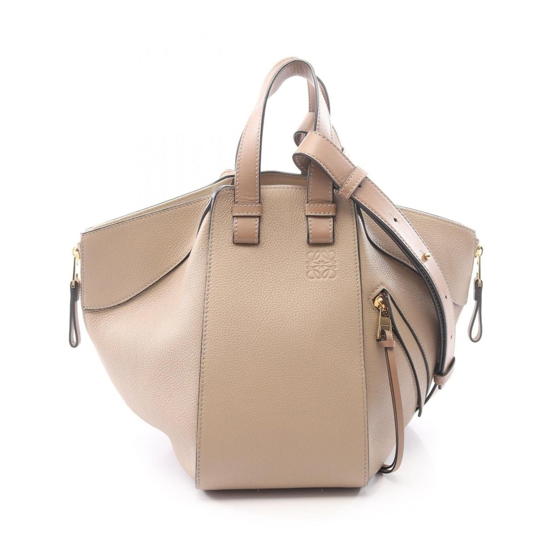 Loewe Hammock Bag Small 2-Way Handbag Leather Women's Beige A538S35X51: --- Catalog ---Category: SizeSize (HxWxD): 25cm x 14cm x 25cm / 9.84'' x 5.51'' x 9.84''Category: DesignType: HandbagColor: BeigeGender: WomenMaterial: Leather Category: GeneralMPN: A538S35X51Brand: L