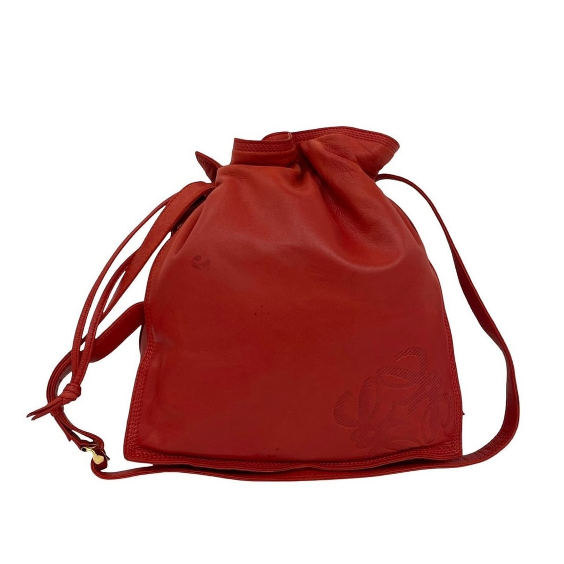 LOEWE Vintage Anagram Leather Drawstring Shoulder Bag Crossbody Red 13502: --- Catalog ---Category: SizeSize (HxWxD): 32.5cm x 27cm x 10cm / 12.79'' x 10.62'' x 3.93''Category: DesignType: Shoulder bagColor: Red colorGender: WomenMaterial: Leather Category: GeneralBrand: Loe