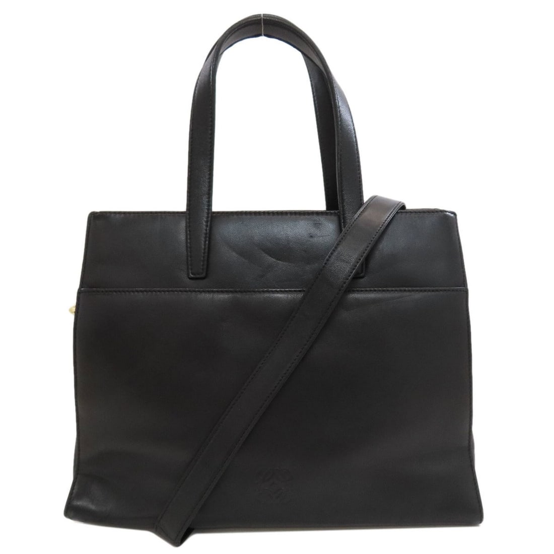 Loewe Anagram 2-Way Handbag, Lambskin, Women's LOEWE: --- Catalog ---Category: SizeSize (HxWxD): 23cm x 30cm x 11cm / 9.05'' x 11.81'' x 4.33''Strap Length: 88cm / 34.64''Handle Length: 35cm / 13.77''Category: DesignType: HandbagColor: BlackGender: Women