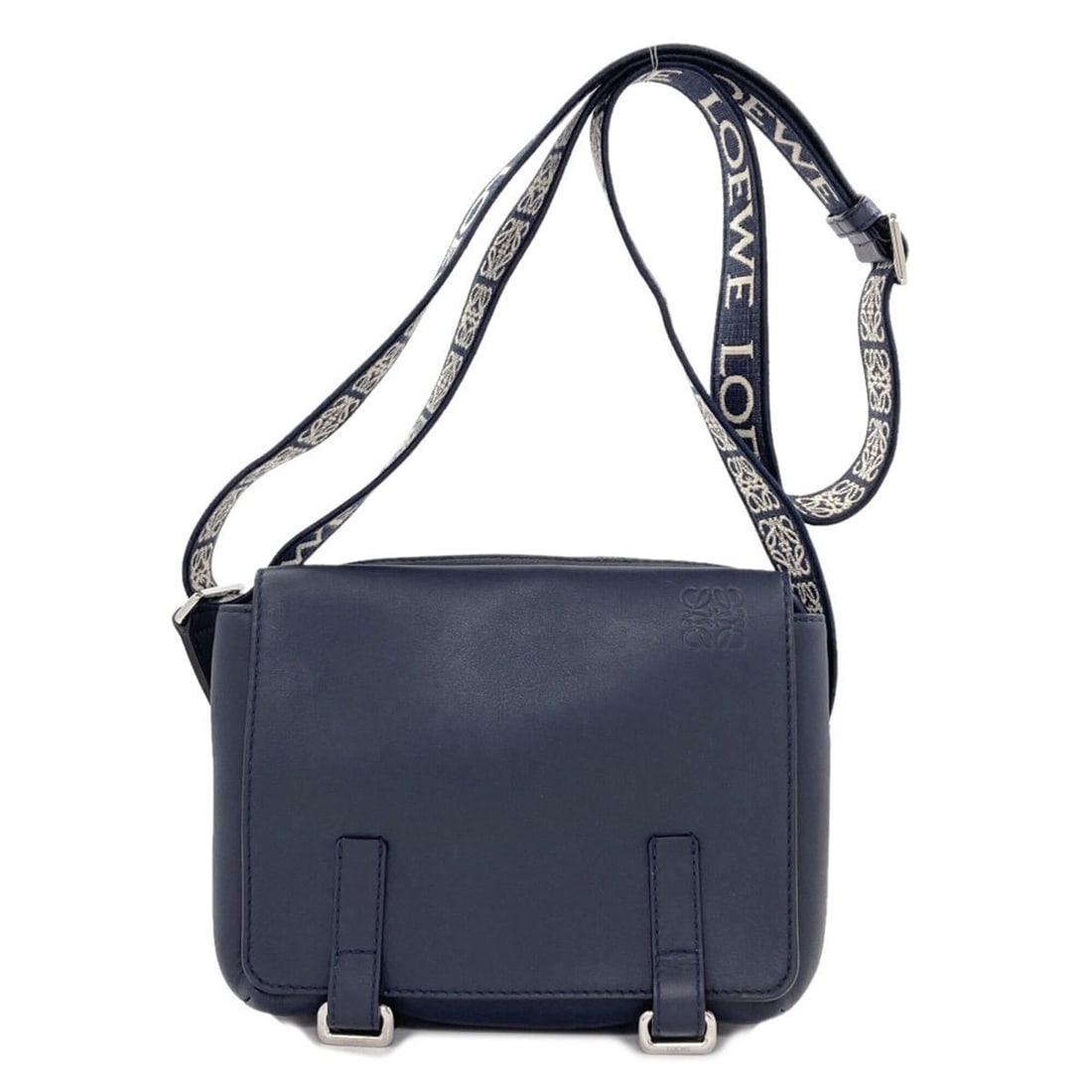 Loewe Military Messenger Bag XS Anagram Shoulder Calfskin Men's LOEWE: --- Catalog ---Category: SizeSize (HxWxD): 17cm x 20.5cm x 7.5cm / 6.69'' x 8.07'' x 2.95''Strap Length: 77.5cm - 150cm / 30.51'' - 59.05''Category: DesignType: Messenger bag, Shoulder bagColor: NavyG