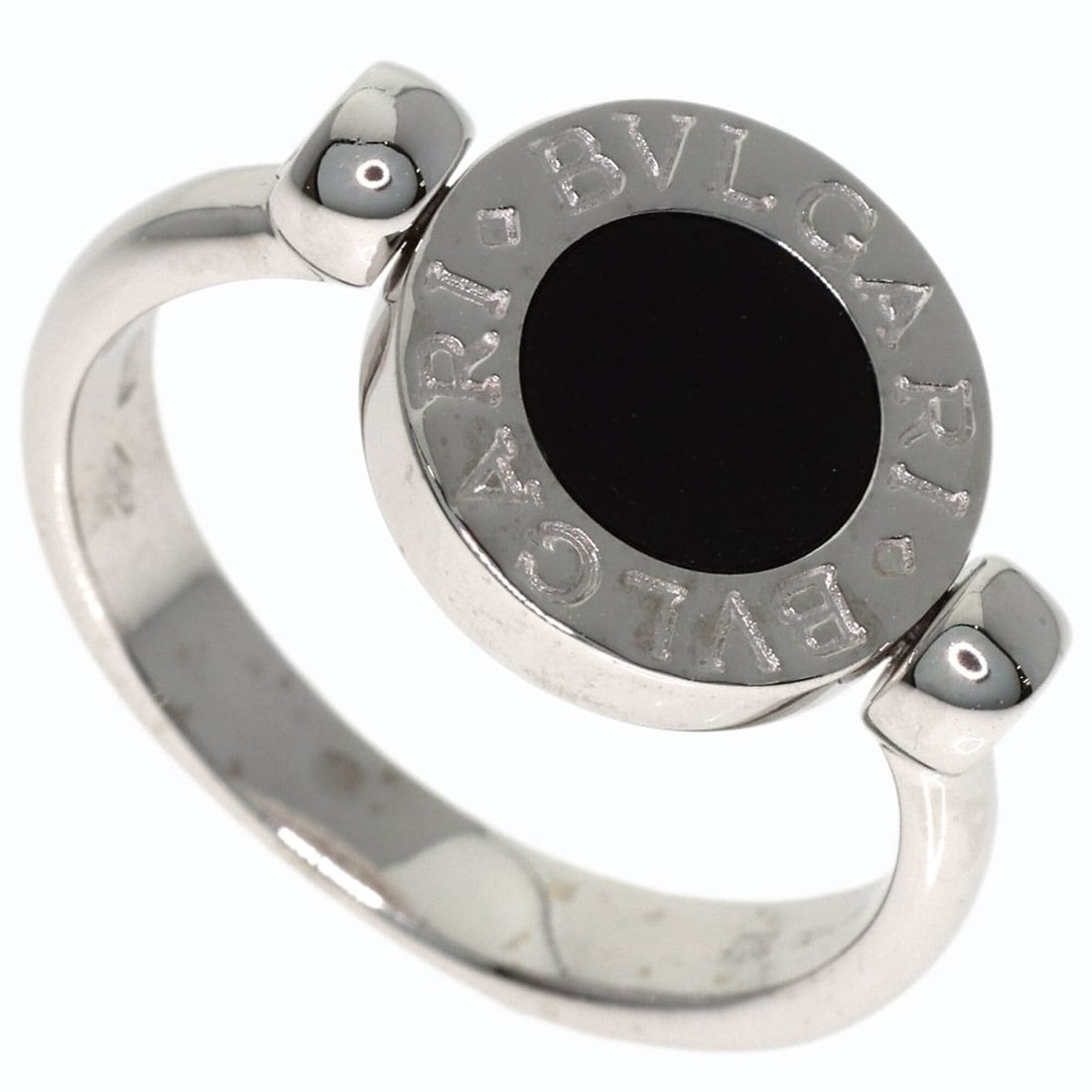 BVLGARI Flip Diamond Onyx Ring, 18K White Gold, Women's: --- Catalog ---Category: SizeWeight: 5.4g / 0.19oz.JP Size: 9US Size: 5Category: DesignType: Band ringStone: Diamond, OnyxGender: WomenMaterial: White gold (18K)Category: GeneralLine: Bvlgari BvlgariB