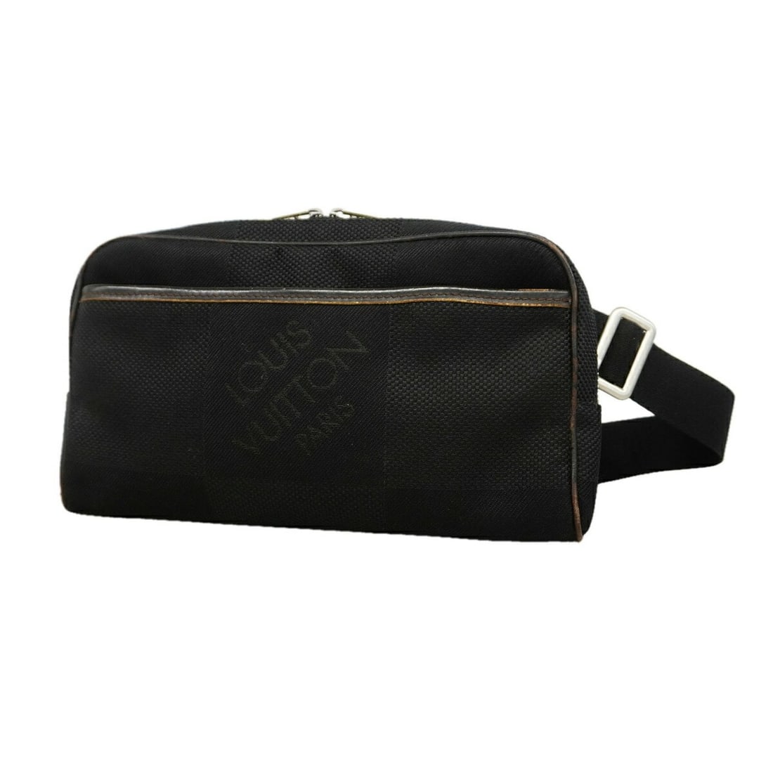 Louis Vuitton Damier Géant Acrobat Bag, M93620, Noir (Men's): --- Catalog ---Category: SizeSize (HxWxD): 16cm x 28cm x 4.5cm / 6.29'' x 11.02'' x 1.77''Category: DesignType: Sling bagColor: NoirGender: MenCategory: GeneralMPN: M93620Brand: Louis Vuitton--- Item 