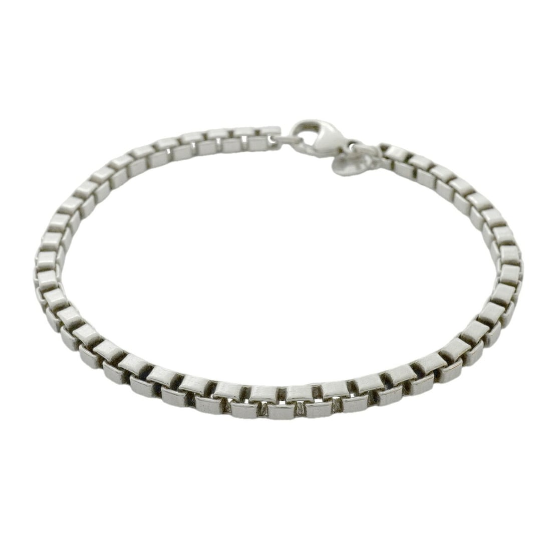 Tiffany & Co. Venetian Bracelet, Sterling Silver 925, Women's: --- Catalog ---Category: SizeLength: 18.5cm / 7.28''Category: DesignType: Charm braceletGender: WomenMaterial: Silver 925Category: GeneralBrand: Tiffany--- Item List ---Section: ConditionRanking: Rank