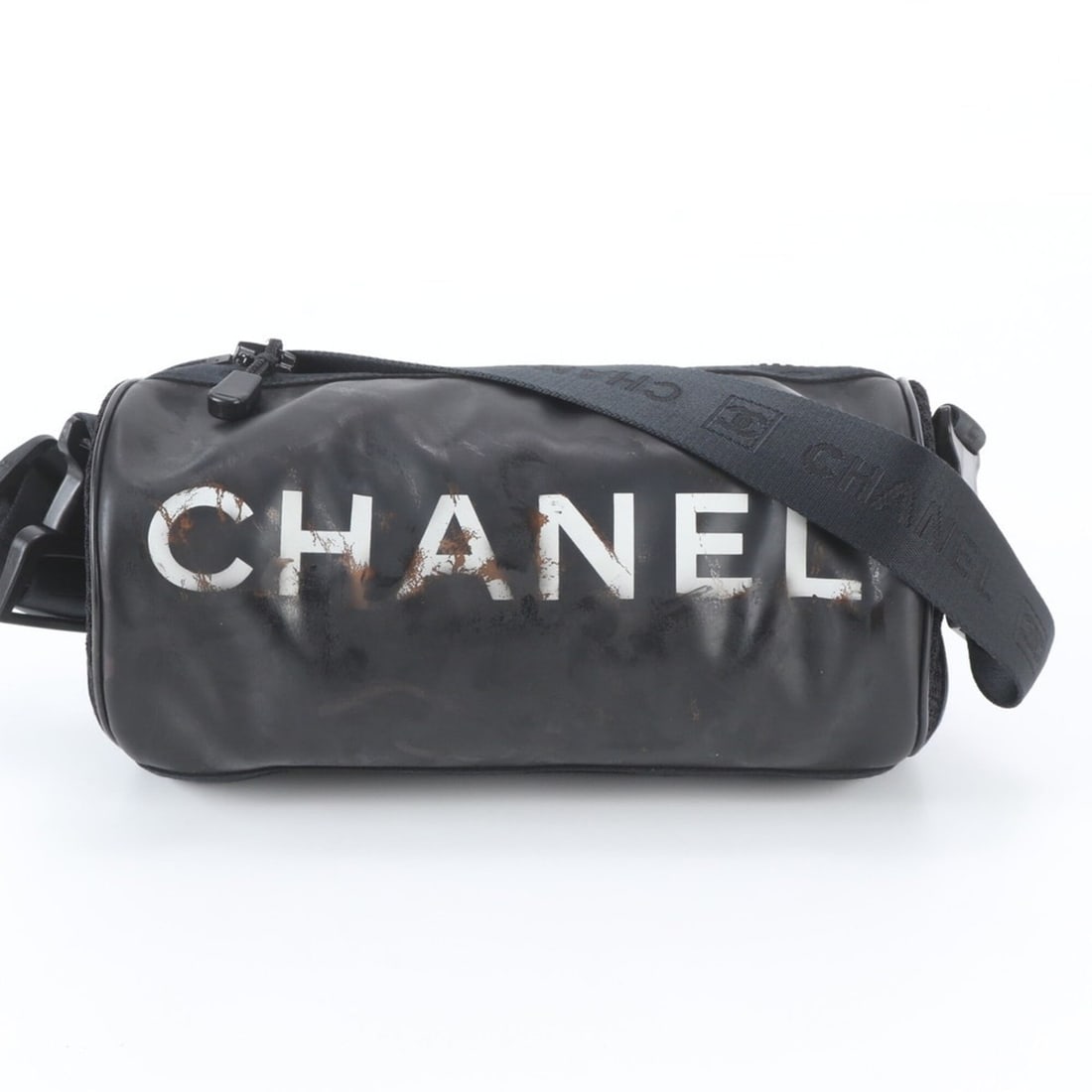 Chanel Sport Line Coco Mark Shoulder Bag/Tote Bag/Handbag with Serial Seal, Black, Women's: --- Catalog ---Category: SizeSize (HxWxD): 15cm x 25cm x 10cm / 5.9'' x 9.84'' x 3.93''Category: DesignType: Handbag, Shoulder bag, Tote bagColor: Black, WhiteGender: WomenCategory: GeneralBrand: Chan
