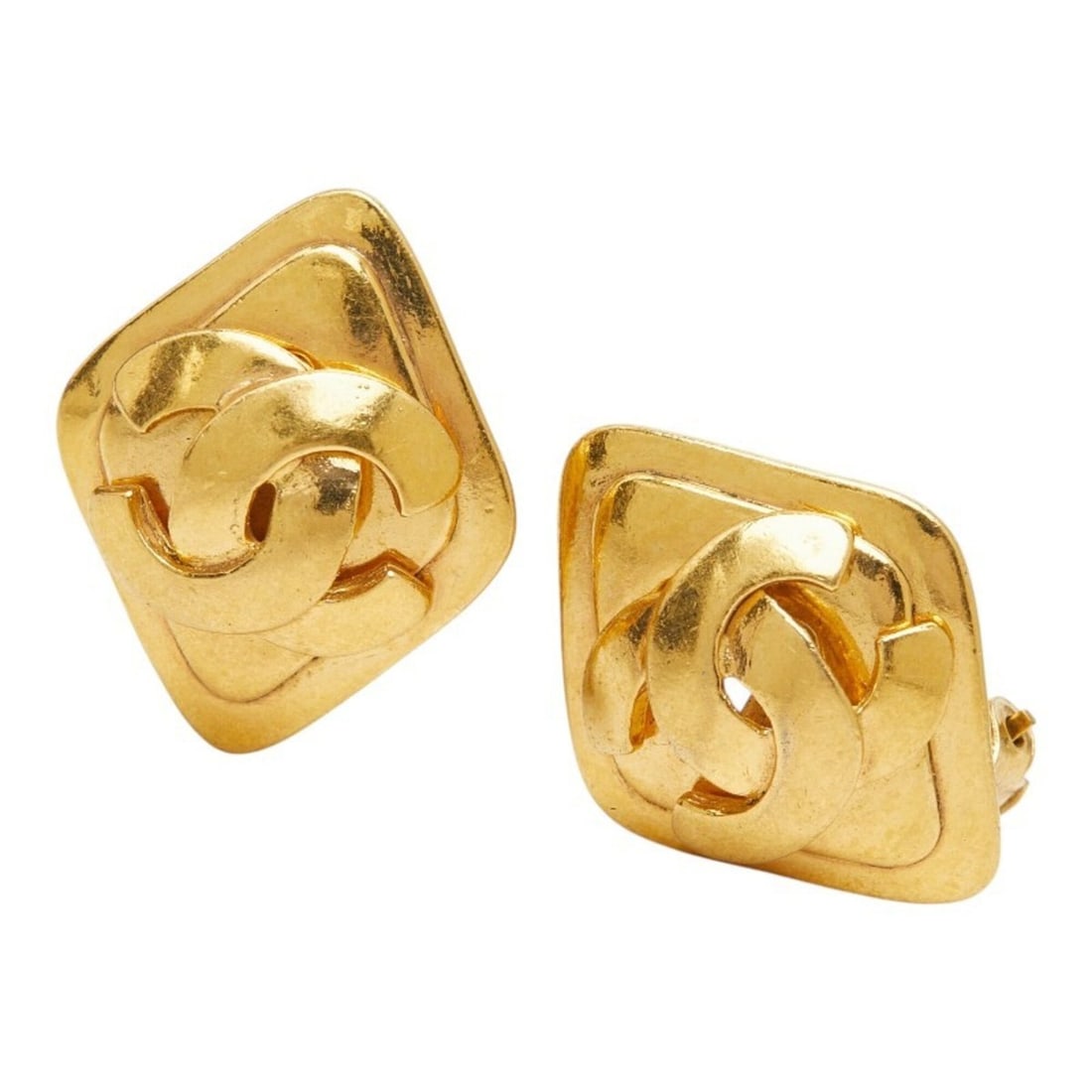 Chanel Coco Mark Diamond Motif Vintage Earrings 95P Gold Plated Women's CHANEL: --- Catalog ---Category: SizeSize (HxWxD): 28.50mm x 22.40mm / 1.12'' x 0.88''Category: DesignType: Clip earringsColor: GoldGender: WomenMaterial: Gold platingCategory: GeneralBrand: Chanel--- Item Li