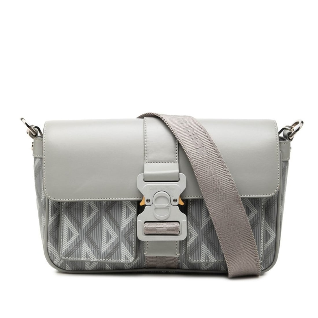 Christian Dior Dior CD Diamond Hit the Road Crossbody Shoulder Bag, Gray Leather, Women's: --- Catalog ---Category: SizeSize (HxWxD): 16.5cm x 24.5cm x 6cm / 6.49'' x 9.64'' x 2.36''Category: DesignType: Shoulder bagColor: GrayGender: WomenMaterial: PVC , Leather Category: GeneralBrand: Chr