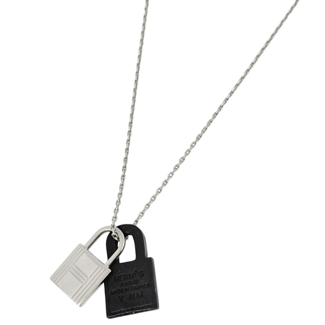 Hermes HERMES Necklace O'Kelly PM Metal Leather Silver Black Women's: --- Catalog ---Category: SizePendant Size: 25mm x 15mm / 0.98'' x 0.59''Neck Circumference: 50 cm / 19.68''Category: DesignColor: Black, SilverGender: WomenMaterial: Leather, MetalNecklace Type: Neckl