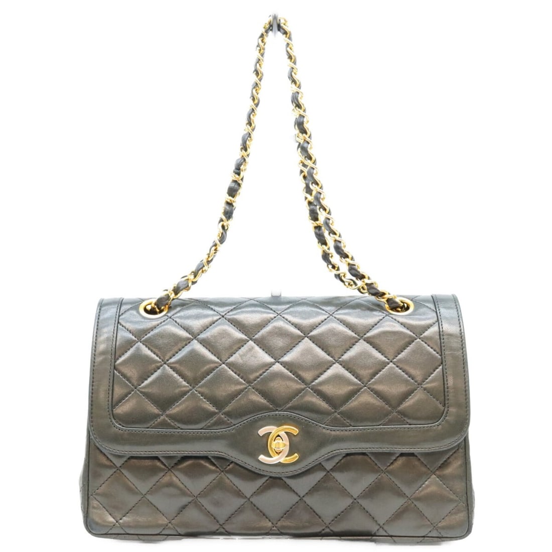CHANEL Lambskin Paris Limited Edition Double Flap Matelassé 26 Shoulder Bag, Black with Gold: --- Catalog ---Category: SizeSize (HxWxD): 16.5cm x 26cm x 7cm / 6.49'' x 10.23'' x 2.75''Category: DesignType: Shoulder bagColor: BlackGender: WomenMaterial: Leather Hardware Color: GoldLeather/Fur T