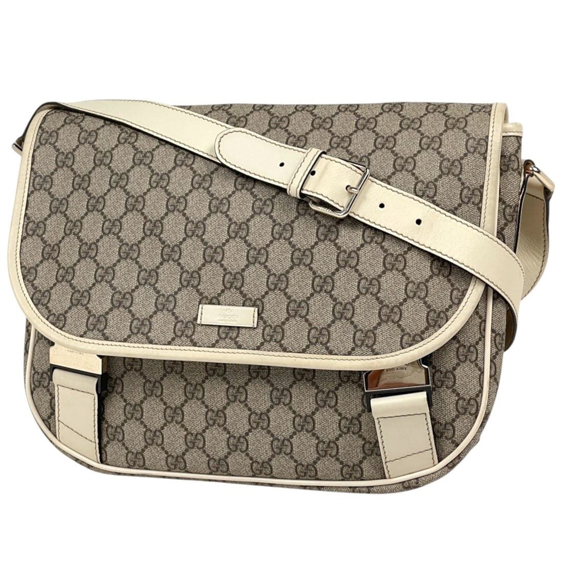 Gucci GUCCI Shoulder Bag GG Pattern Messenger Coated Canvas Beige Ivory 201732 Women's: --- Catalog ---Category: SizeSize (HxWxD): 24cm x 29cm x 10.5cm / 9.44'' x 11.41'' x 4.13''Category: DesignType: Messenger bag, Shoulder bagColor: Beige, IvoryGender: WomenMaterial: Coated canvas , Le