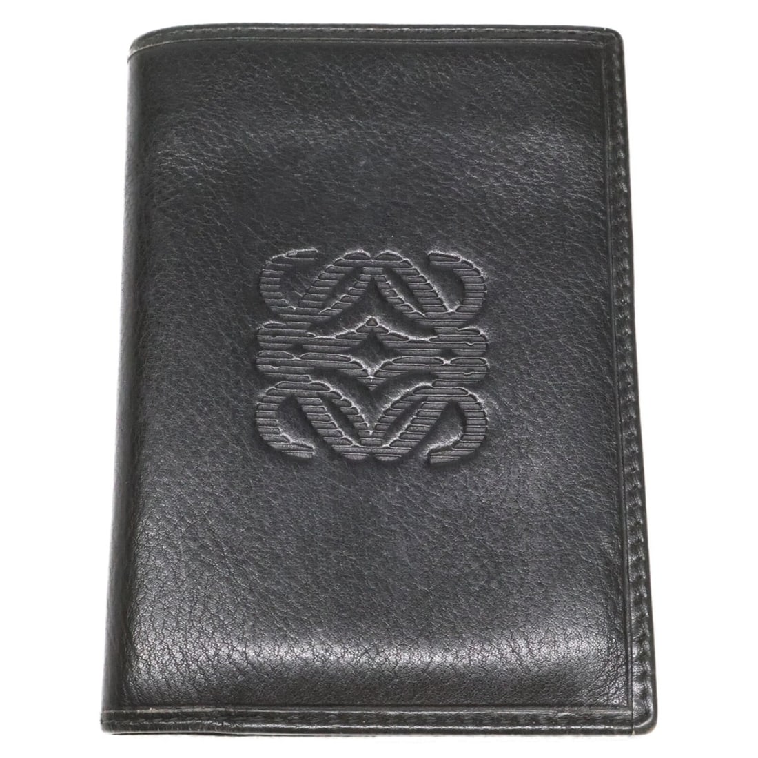 LOEWE Leather Anagram Embossed Bi-fold Wallet (without coin pocket) Black Men's: --- Catalog ---Category: SizeSize (HxWxD): 9cm x 12.5cm x 1cm / 3.54'' x 4.92'' x 0.39''Category: DesignType: Wallet (bi-fold)Color: BlackGender: MenMaterial: Leather Category: GeneralBrand: Loewe--- 