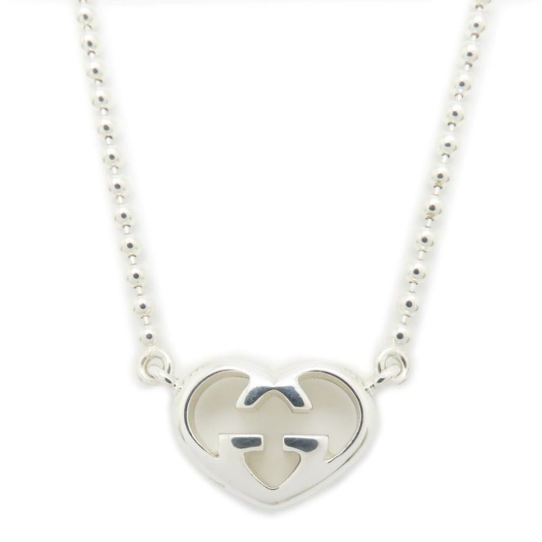 GUCCI Interlocking G Heart Necklace, Sterling Silver 925, Women's, 295856: --- Catalog ---Category: SizePendant Size: 15.1mm x 20mm / 0.59'' x 0.78''Neck Circumference: 38.5 cm - 40.5 cm / 15.15'' - 15.94''Category: DesignColor: SilverGender: WomenMaterial: Silver 925Necklac