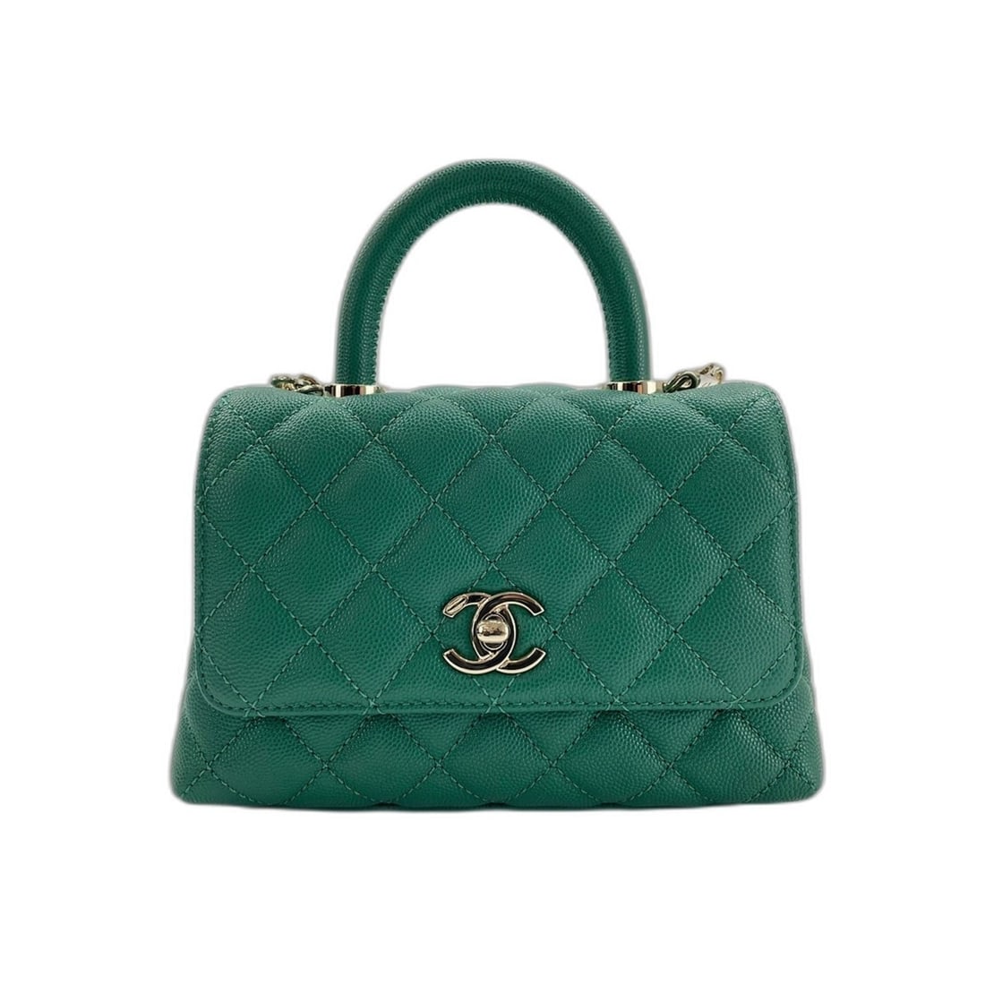 Chanel Coco Handle Shoulder Bag, Green: --- Catalog ---Category: SizeHandle Drop: 6.00cm / 2.36''Size (HxWxD): 15cm x 20cm x 6cm / 5.9'' x 7.87'' x 2.36''Strap Length: 118cm / 46.45''Category: DesignType: Shoulder bagColor: GreenGender: Wom