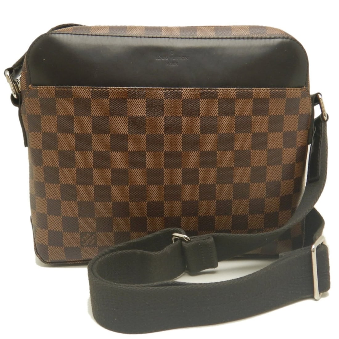 LOUIS VUITTON Damier Jake Messenger PM N41568 Shoulder Bag Ebene Men's 254206: --- Catalog ---Category: SizeSize (HxWxD): 22cm x 28cm x 6cm / 8.66'' x 11.02'' x 2.36''Category: DesignType: Shoulder bagColor: Brown, EbeneGender: MenMaterial: Damier Canvas Category: GeneralMPN: N4