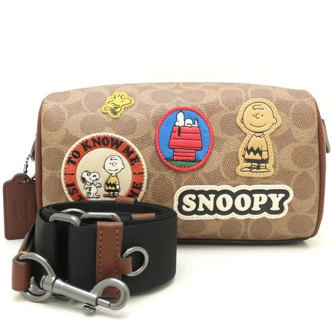 COACH Accel Crossbody Bag Signature Canvas Patch x PEANUTS 75th Anniversary Snoopy CBS96 Shoulder: --- Catalog ---Category: SizeSize (HxWxD): 11.5cm x 21cm x 10cm / 4.52'' x 8.26'' x 3.93''Category: DesignType: Crossbody bag, Shoulder bagColor: BrownGender: WomenMaterial: Coated canvas , Leather Ca