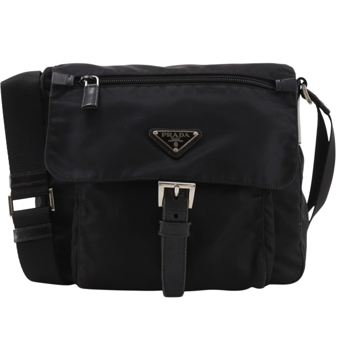Prada shoulder bag, nylon, black, unisex.: --- Catalog ---Category: SizeWeight: 350g / 12.34oz.Strap Drop: 60cm / 23.62''Size (HxWxD): 22cm x 23cm x 9cm / 8.66'' x 9.05'' x 3.54''Category: DesignType: Shoulder bagColor: BlackGender: Unisex,Wom