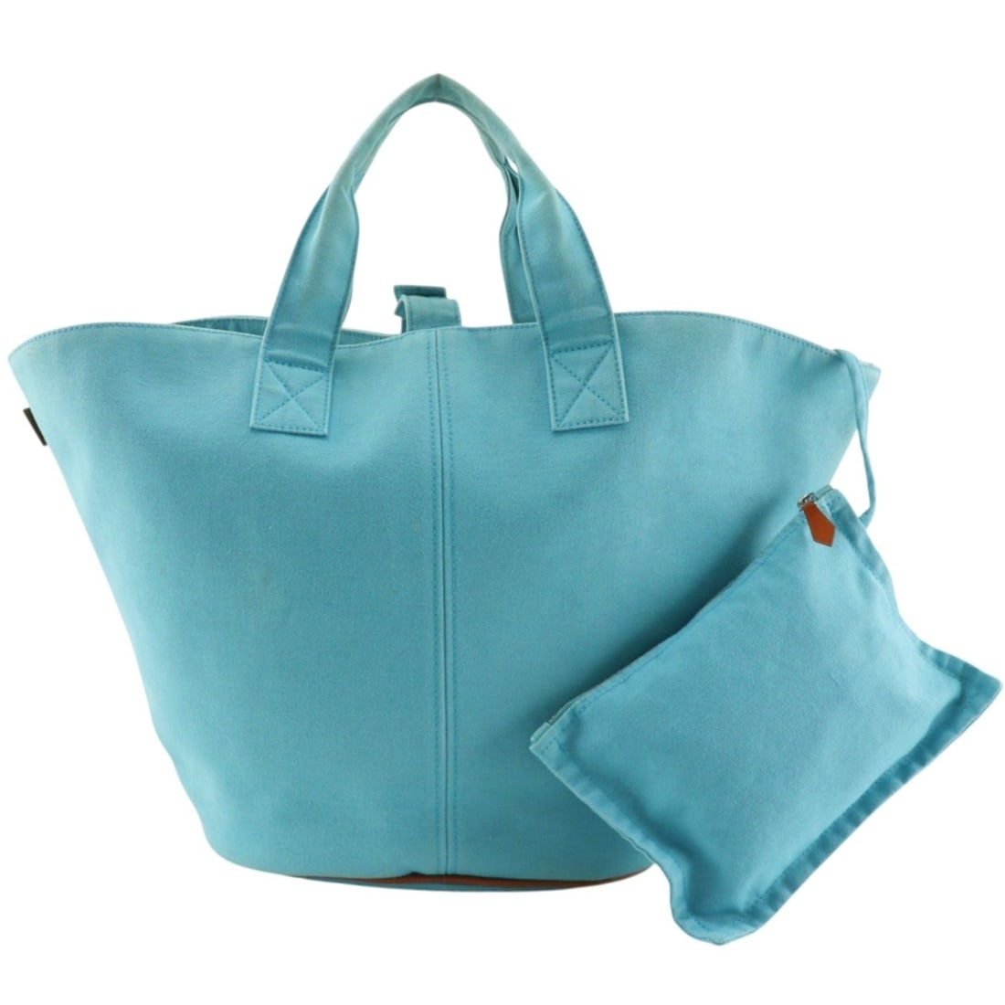 Hermes Paniedo Plat Rouge PM handbag, canvas, light blue, A4 size, snap button closure, women's.: --- Catalog ---Category: SizeWeight: 570g / 1.25lb.Handle Drop: 13.00cm / 5.12''Size (HxWxD): 31cm x 27cm x 18cm / 12.2'' x 10.62'' x 7.08''Category: DesignType: HandbagColor: Light blueGender: WomenM