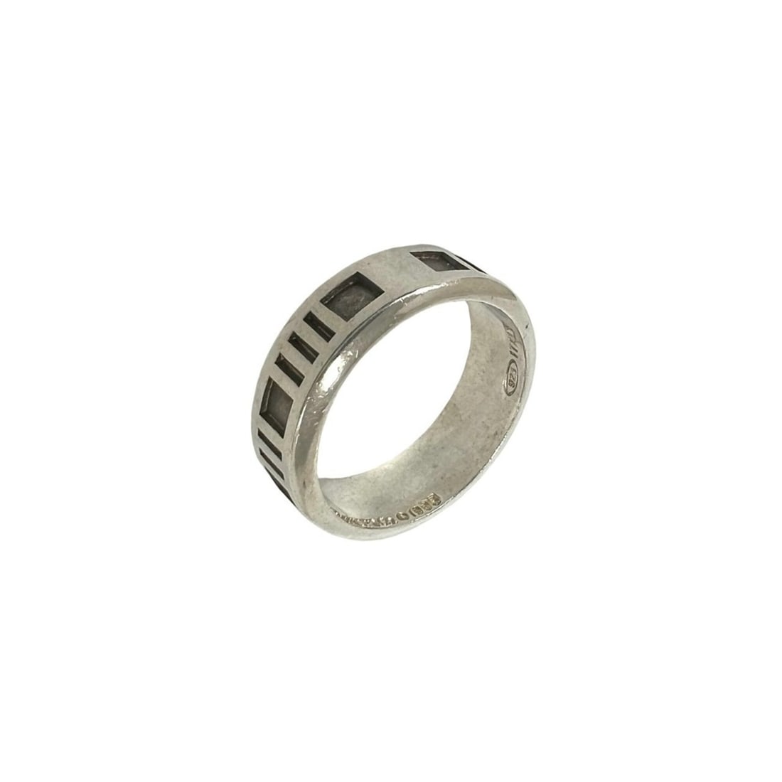 TIFFANY&Co. Tiffany Vintage Atlas Ring, Sterling Silver 925, Accessory, 3041a: --- Catalog ---Category: SizeJP Size: 16US Size: 8Category: DesignType: Band ringColor: SilverGender: WomenMaterial: Silver 925Category: GeneralBrand: Tiffany--- Item List ---Section: ConditionRanking