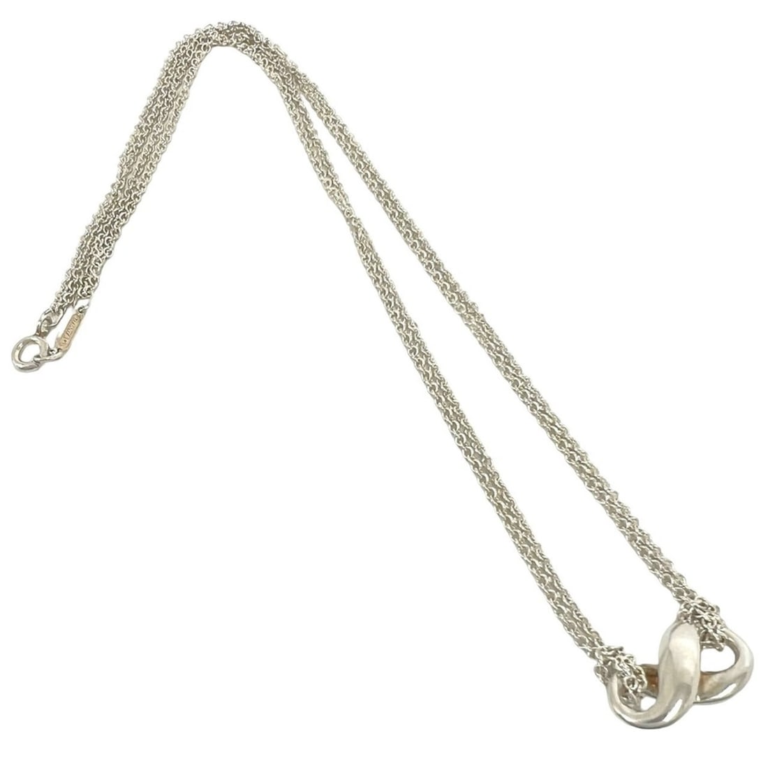TIFFANY&Co. Tiffany Vintage Infinity Necklace, Sterling Silver 925, Accessory Pendant, Silver, 79634: --- Catalog ---Category: SizePendant Size: 9mm x 18mm / 0.35'' x 0.7''Neck Circumference: 40.5 cm / 15.94''Category: DesignColor: SilverGender: WomenMaterial: Silver 925Pendant Type: PendantNecklace T