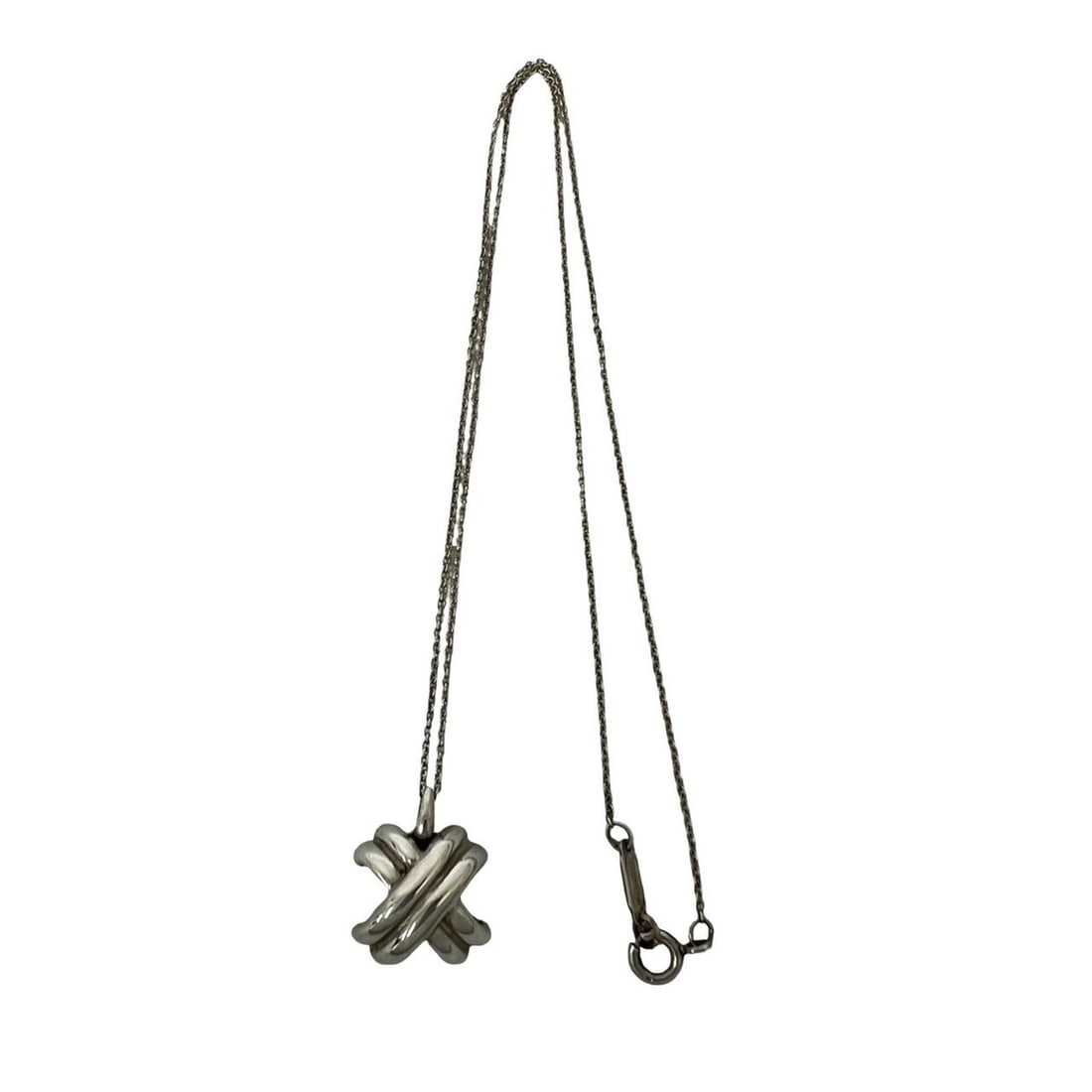 TIFFANY&Co. Tiffany Vintage Signature Cross Necklace, Sterling Silver 925 Pendant, 24919: --- Catalog ---Category: SizePendant Size: 13mm x 15mm / 0.51'' x 0.59''Neck Circumference: 40 cm / 15.74''Category: DesignColor: SilverGender: WomenMaterial: Silver 925Pendant Type: PendantNecklace T