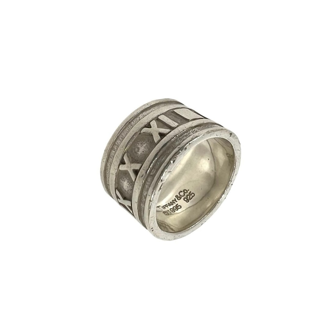 TIFFANY&Co. Tiffany Vintage Atlas Wide Ring, Sterling Silver 925, Item Number 35756: --- Catalog ---Category: SizeJP Size: 9US Size: 5Category: DesignType: Band ringColor: SilverGender: WomenMaterial: Silver 925Category: GeneralBrand: Tiffany--- Item List ---Section: ConditionRanking: