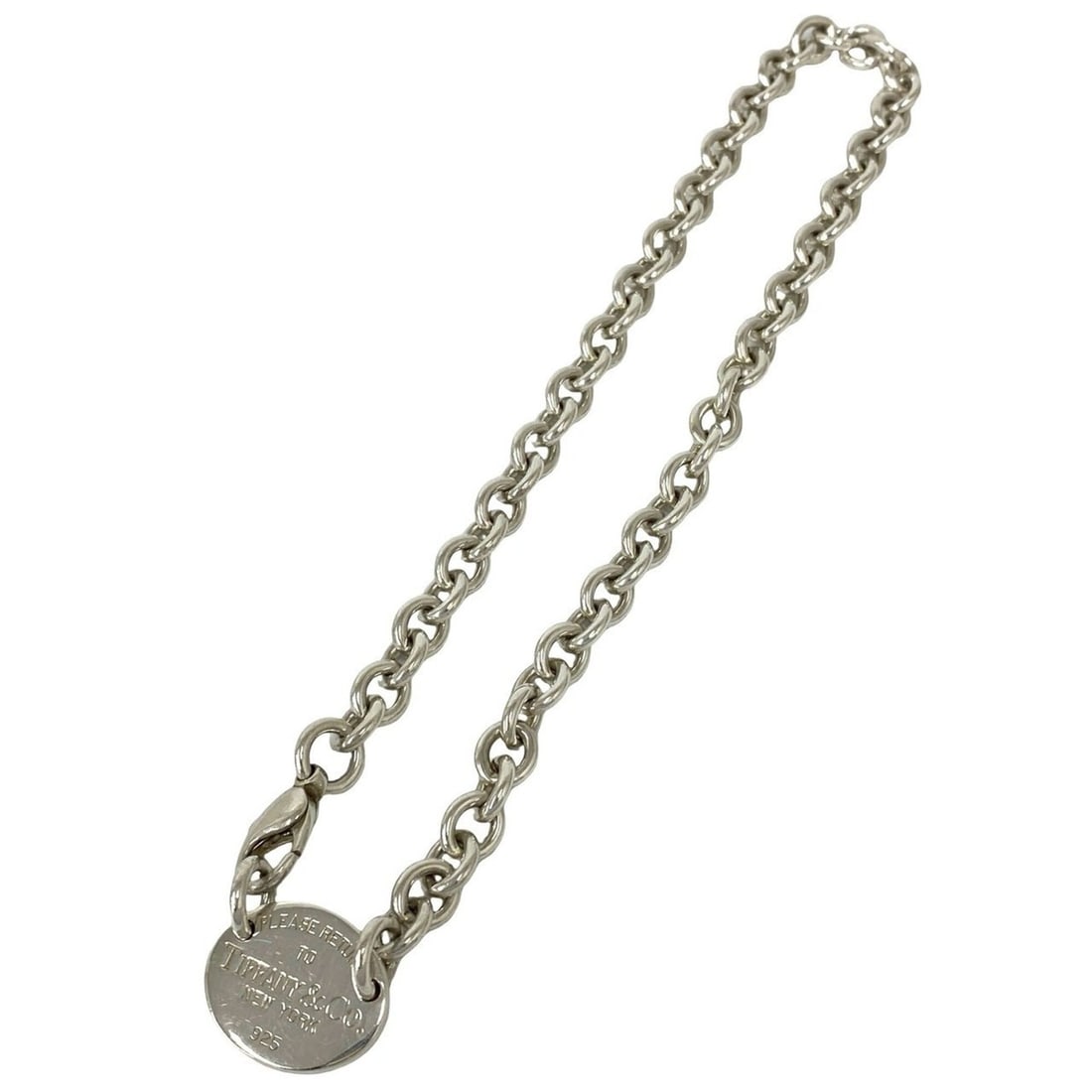 TIFFANY&Co. Tiffany Vintage Return to Oval Necklace, Sterling Silver 925, Accessory, Item No. 18152: --- Catalog ---Category: SizePendant Size: 17mm x 22mm / 0.66'' x 0.86''Neck Circumference: 39 cm / 15.35''Category: DesignColor: SilverGender: WomenMaterial: Silver 925Necklace Type: NecklaceCategory