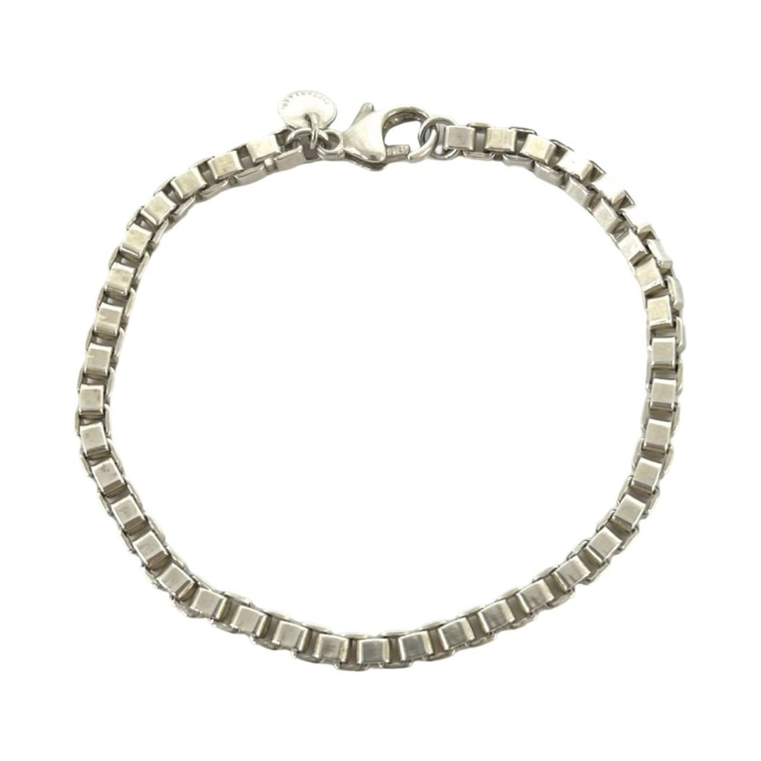 TIFFANY&Co. Tiffany Vintage Venetian Bracelet, Sterling Silver 925, Accessory, Item Number 29583: --- Catalog ---Category: SizeLength: 17.5cm / 6.88''Category: DesignType: Charm braceletColor: SilverGender: WomenMaterial: Silver 925Category: GeneralBrand: Tiffany--- Item List ---Section: Condition