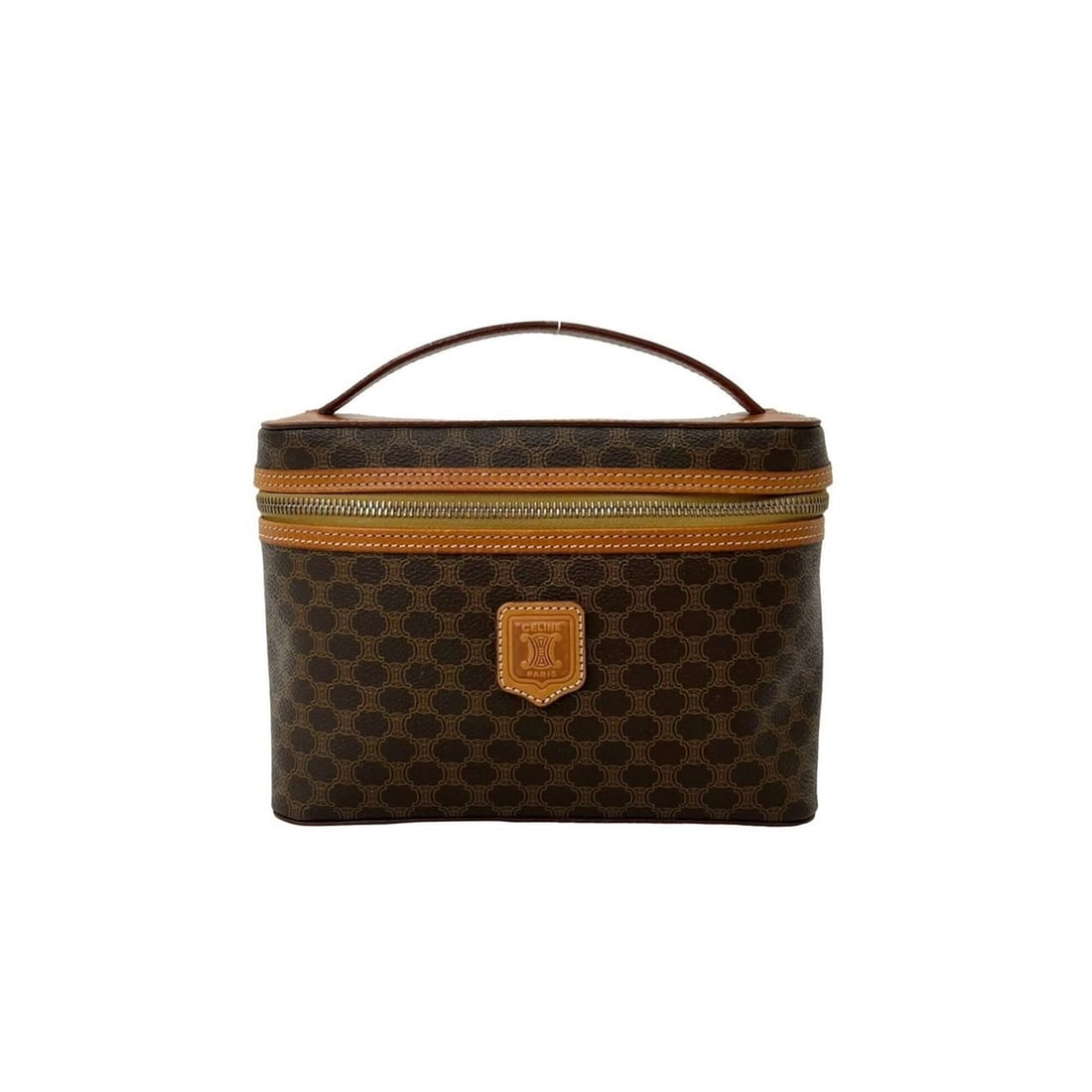 CELINE Vintage Macadam Blazon Pattern Leather Handbag Vanity Bag Pouch Brown 48042: --- Catalog ---Category: SizeSize (HxWxD): 15cm x 21cm x 7cm / 5.9'' x 8.26'' x 2.75''Category: DesignType: Handbag, Pouch, Vanity bagColor: BrownGender: WomenMaterial: PVC , Leather Category: General