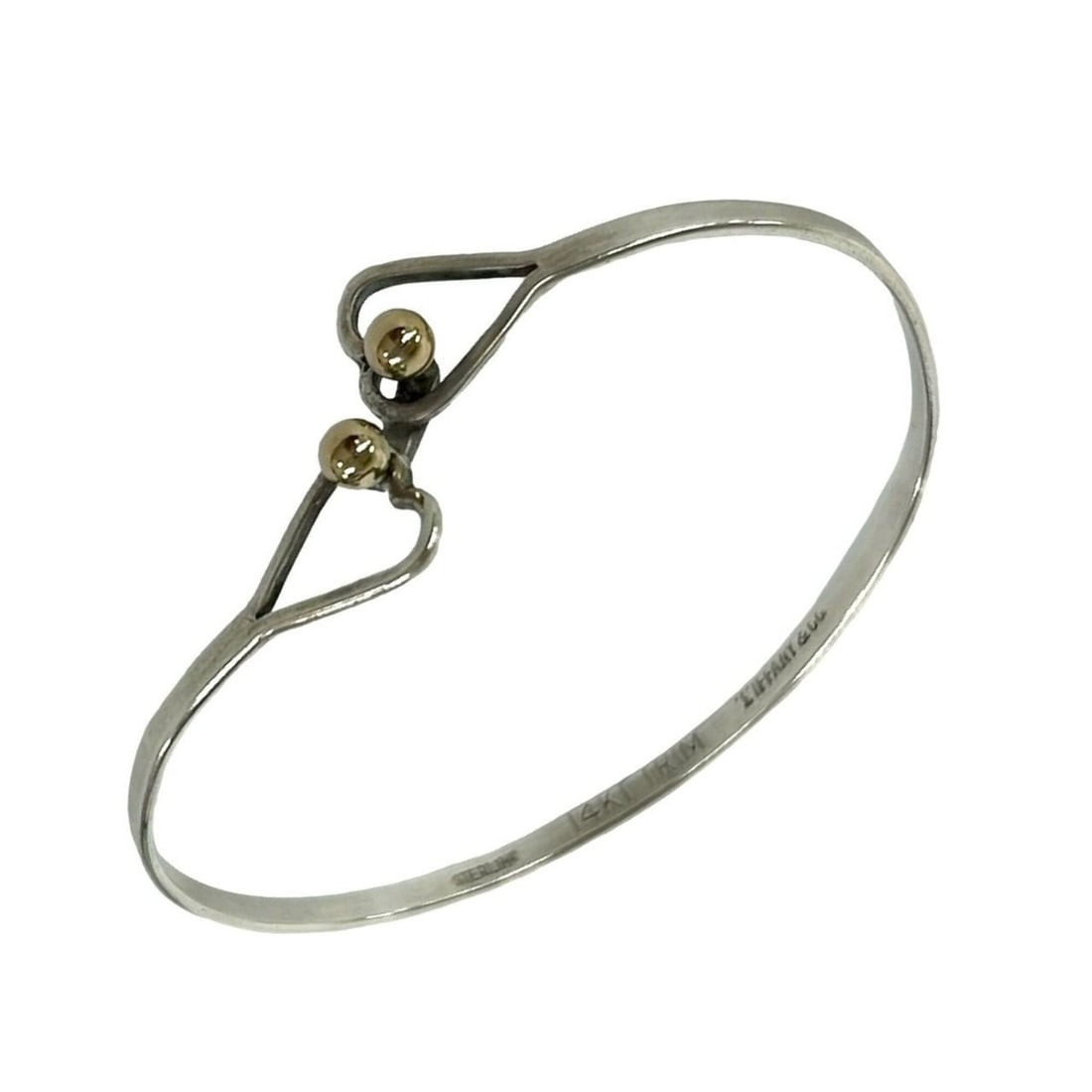 TIFFANY&Co. Tiffany Vintage Hook & Eye Double Heart Bangle, Sterling Silver 925, 14K 585YG Bracelet,: --- Catalog ---Category: SizeLength: 15.5cm / 6.1''Category: DesignType: BangleColor: Gold, SilverGender: WomenMaterial: Silver 925Category: GeneralBrand: Tiffany--- Item List ---Section: ConditionRan