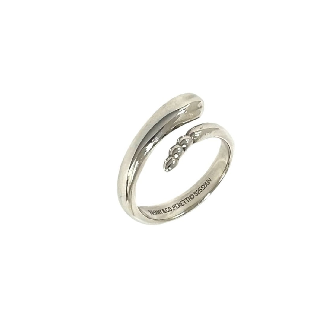 TIFFANY&Co. Tiffany Vintage Snake Ring, Sterling Silver 925, Accessory, 97613: --- Catalog ---Category: SizeJP Size: 12US Size: 6.5Category: DesignType: Band ringColor: SilverGender: WomenMaterial: Silver 925Category: GeneralBrand: Tiffany--- Item List ---Section: ConditionRanki