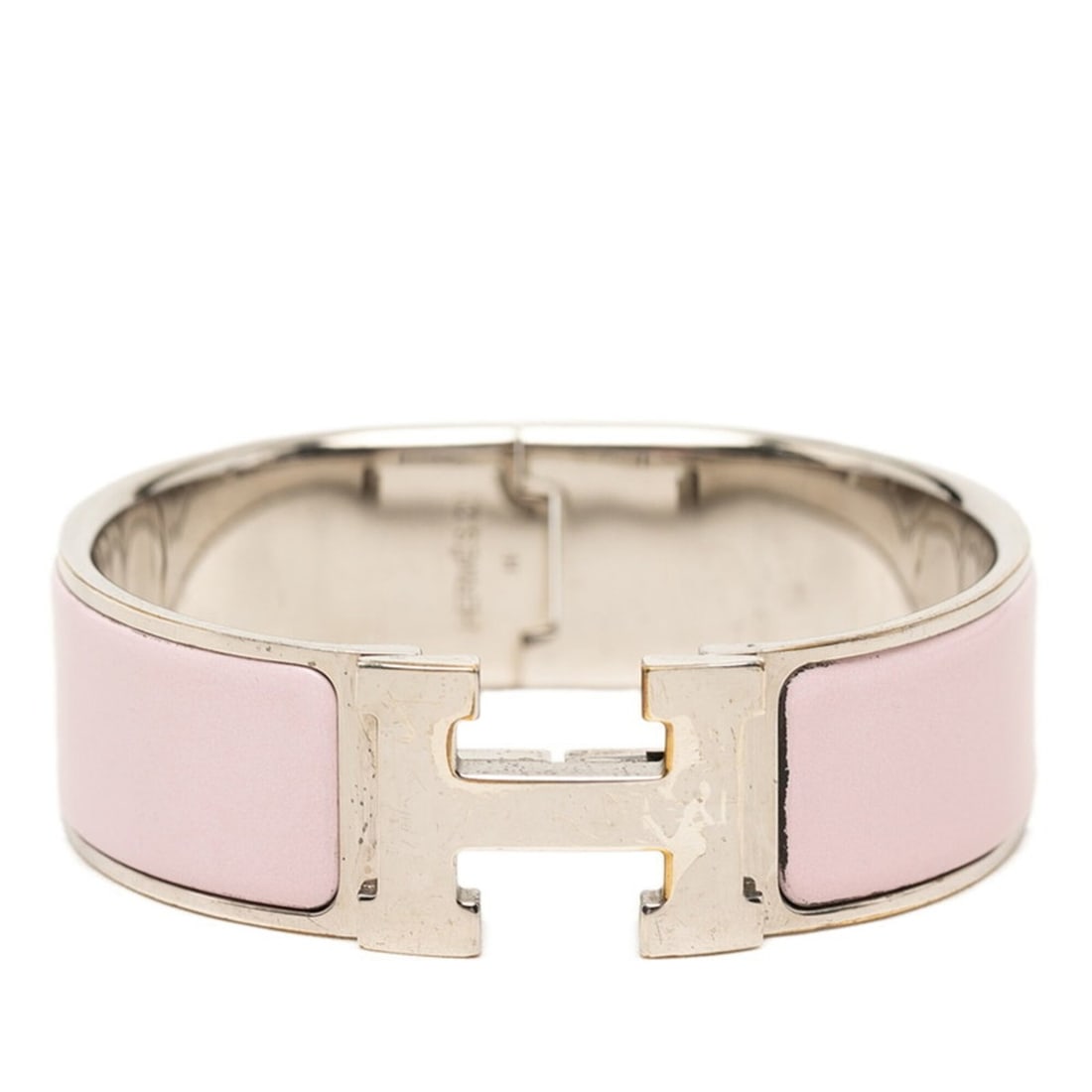 Hermes Clic Clac H PM Bangle, Silver and Pink Metal, Women's: --- Catalog ---Category: SizeLength: 16.5cm / 6.49''Category: DesignType: BangleColor: Pink, SilverGender: WomenMaterial: MetalCategory: GeneralBrand: Hermes--- Item List ---Section: ConditionRanking:
