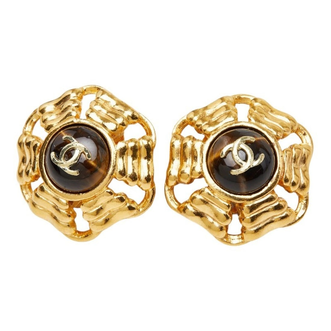 Chanel Coco Mark Earrings, Gold Plated, Tiger Eye, Women's CHANEL: --- Catalog ---Category: SizeSize (HxWxD): 29.90mm x 33.40mm / 1.18'' x 1.31''Category: DesignType: Clip earringsColor: GoldGender: WomenMaterial: Gold platingCategory: GeneralBrand: Chanel--- Item Li