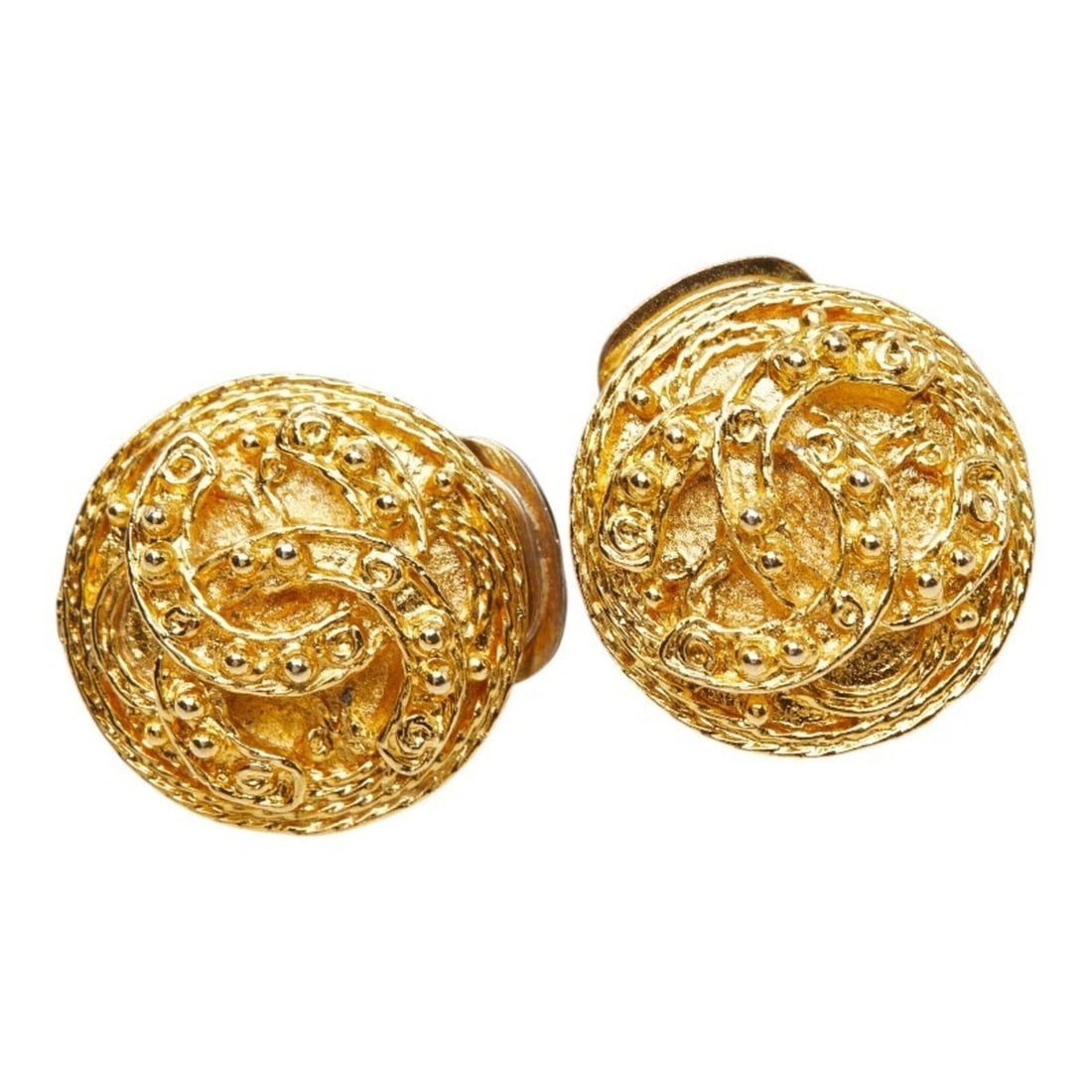 Chanel Coco Mark Vintage Round Earrings, 94A Stamp, Gold Plated, Women's CHANEL: --- Catalog ---Category: SizeSize (HxWxD): 20.60mm x 20.60mm / 0.81'' x 0.81''Category: DesignType: Clip earringsColor: GoldGender: WomenMaterial: Gold platingCategory: GeneralBrand: Chanel--- Item Li