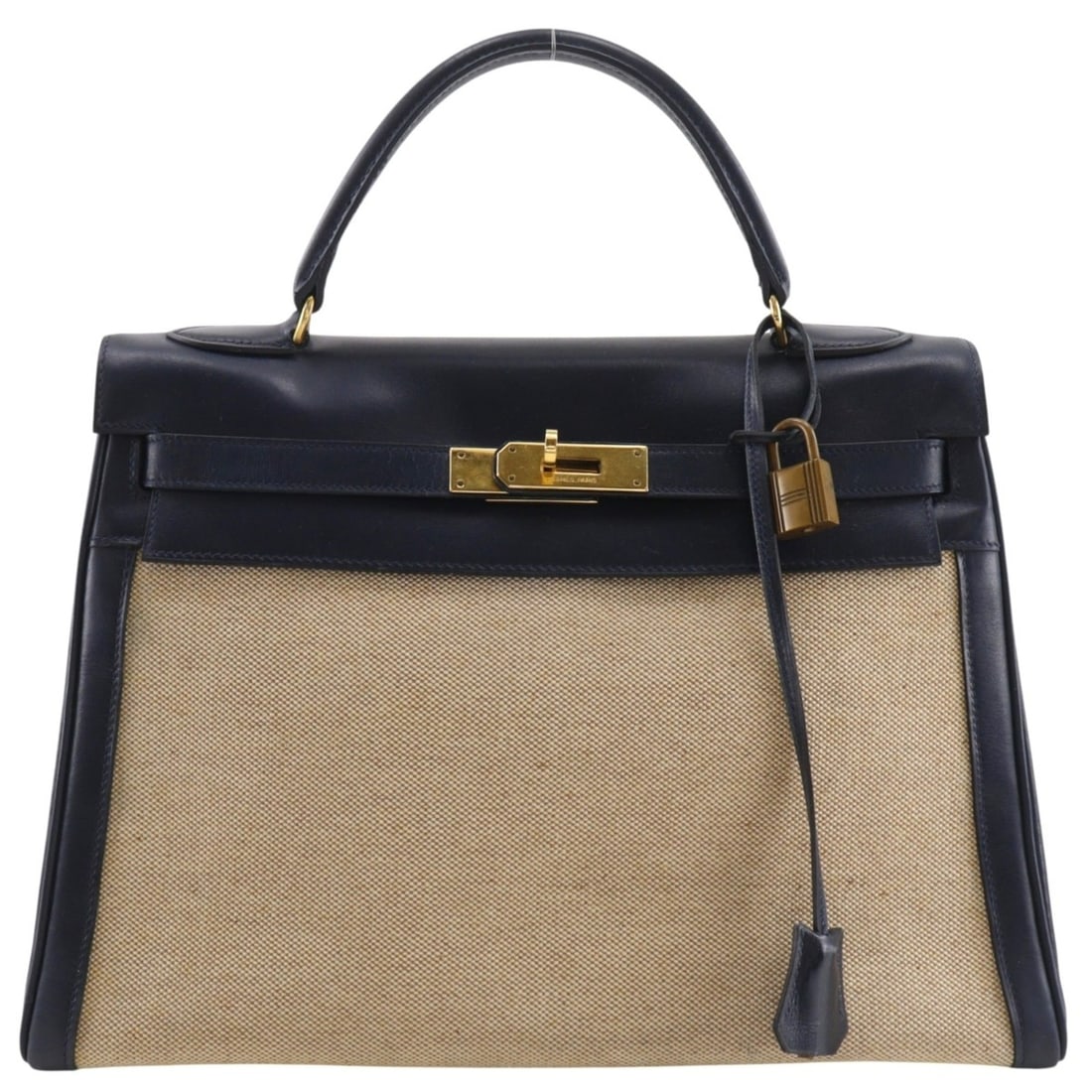 Hermes Kelly 32 handbag, GP hardware, inside stitching, canvas and leather, women's.: --- Catalog ---Category: SizeWeight: 729g / 1.6lb.Handle Drop: 9.50cm / 3.74''Size (HxWxD): 23.5cm x 32.5cm x 13cm / 9.25'' x 12.79'' x 5.11''Category: DesignType: HandbagGender: WomenMaterial: Canvas