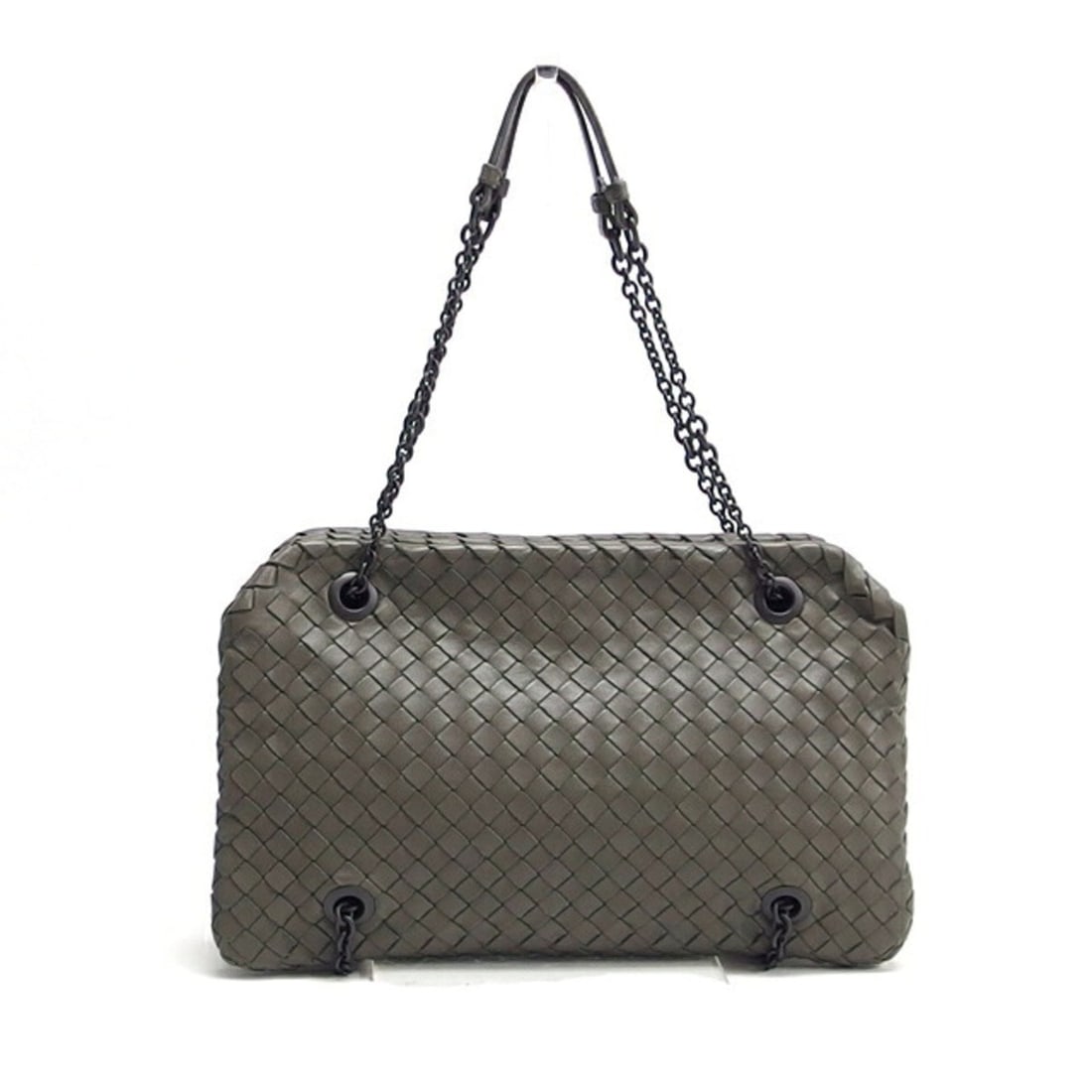 Bottega Veneta Intrecciato Chain Shoulder Bag, Gray: --- Catalog ---Category: SizeWeight: 250g / 8.81oz.Size (HxWxD): 18cm x 30cm x 6cm / 7.08'' x 11.81'' x 2.36''Strap Length: 44cm - 78cm / 17.32'' - 30.7''Category: DesignType: Handbag, Shoulder