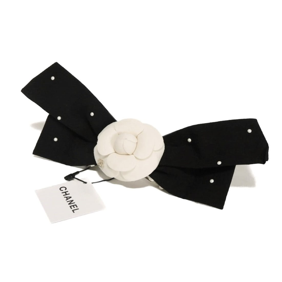 Chanel CHANEL Barrette Camellia Ribbon Hair Clip CC Mark Flower Bow Black Pearl 25C Coco White: --- Catalog ---Category: SizeWeight: 15g / 0.52oz.Size (LxW): 7.5cm x 20cm / 2.95'' x 7.87''Category: DesignType: BarretteColor: Black, WhiteGender: WomenMaterial: CottonCategory: GeneralBrand: Chanel