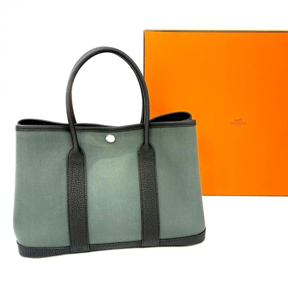 HERMES Garden Party TPM Toile Officier Khaki Tote Bag: --- Catalog ---Category: SizeSize (HxWxD): 21cm x 30cm x 14cm / 8.26'' x 11.81'' x 5.51''Category: DesignType: Tote bagColor: Black, Green, KhakiGender: WomenMaterial: Toile officier Category: General