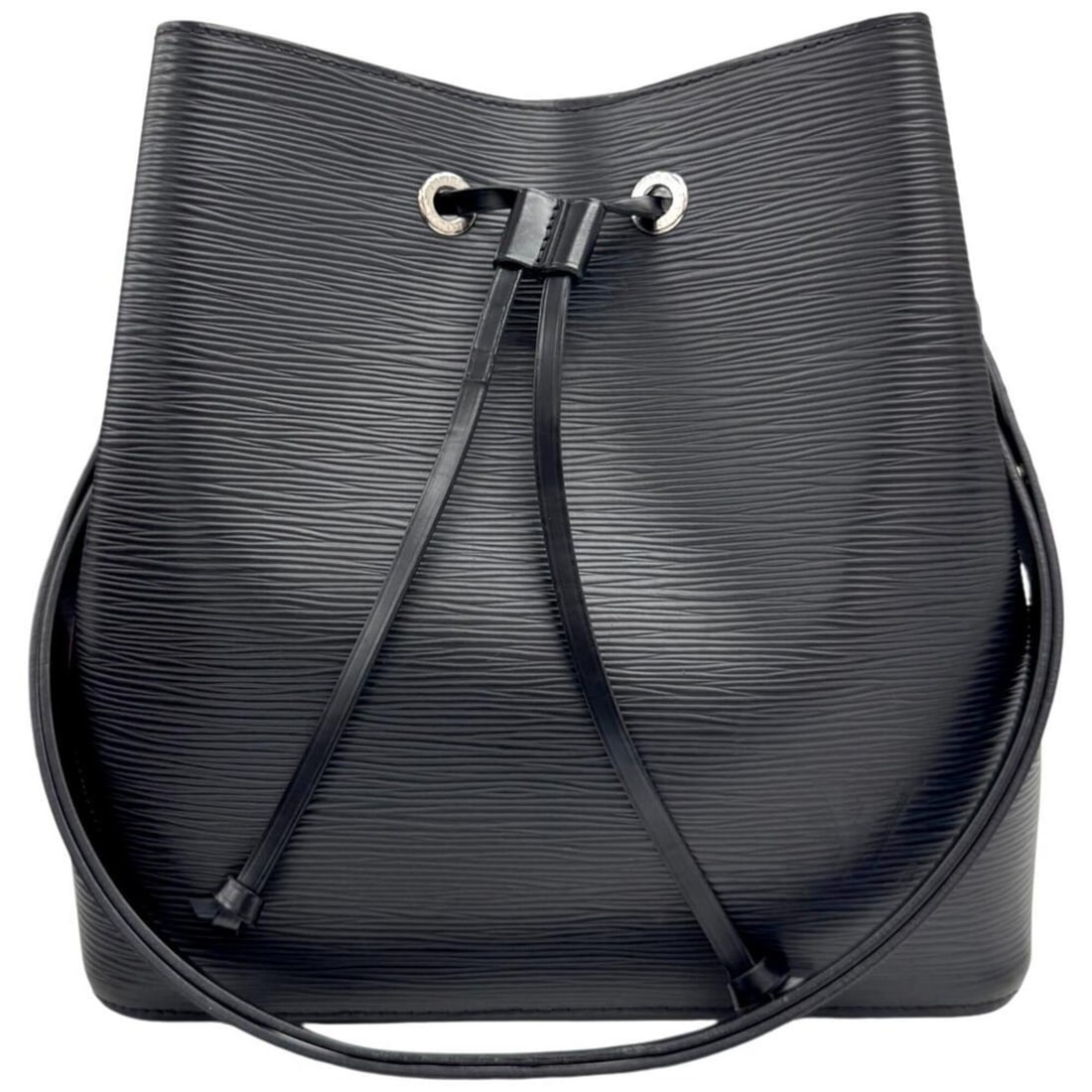 LOUIS VUITTON NeoNoe M54366 Epi AH2159 Noir Black Shoulder Bag: --- Catalog ---Category: SizeSize (HxWxD): 26cm x 26cm x 17.5cm / 10.23'' x 10.23'' x 6.88''Strap Length: 118cm / 46.45''Category: DesignType: Shoulder bagColor: Black, NoirGender: WomenMaterial: Epi 
